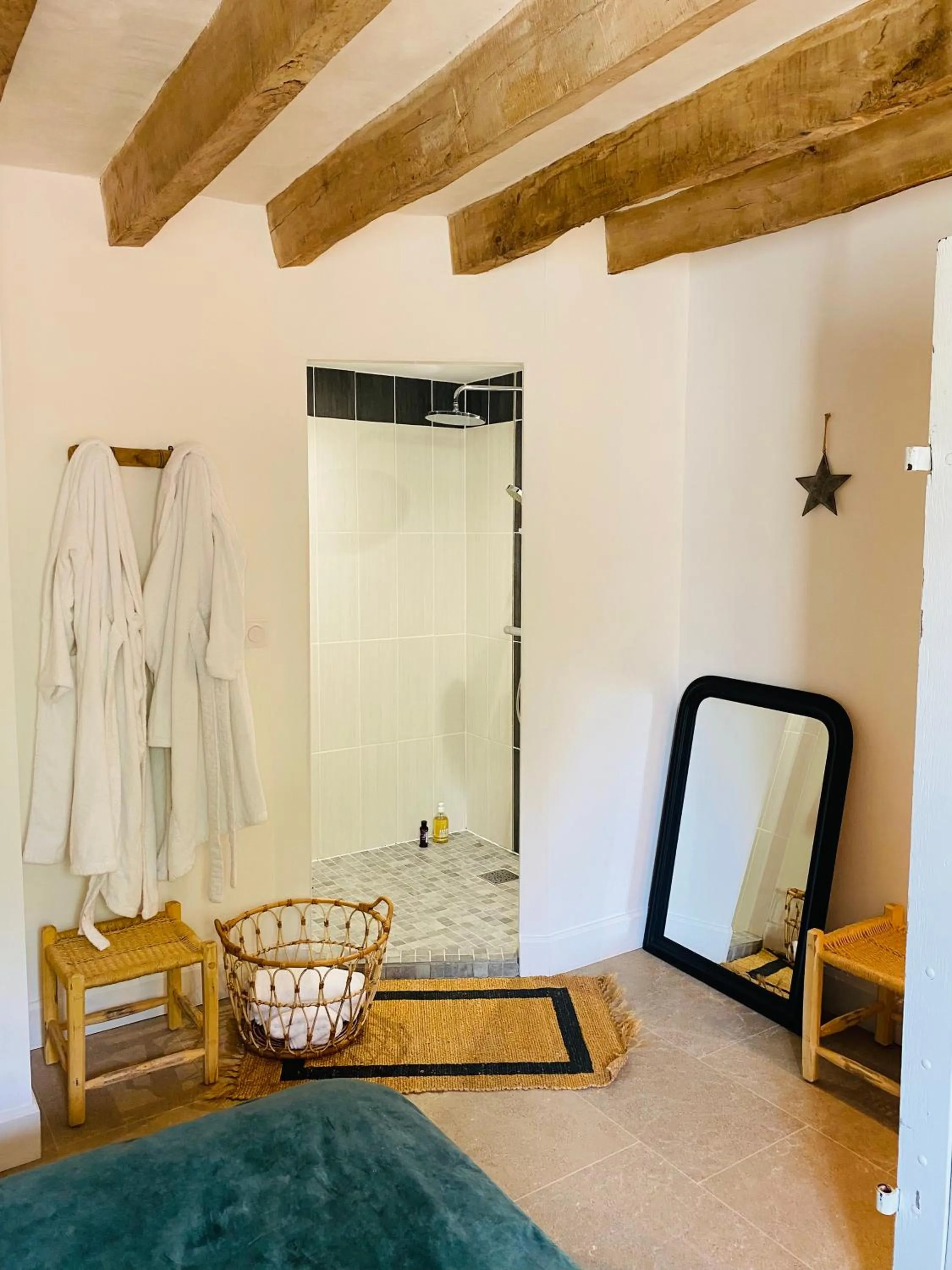 L'écrin de verdure GITE VERVEINE