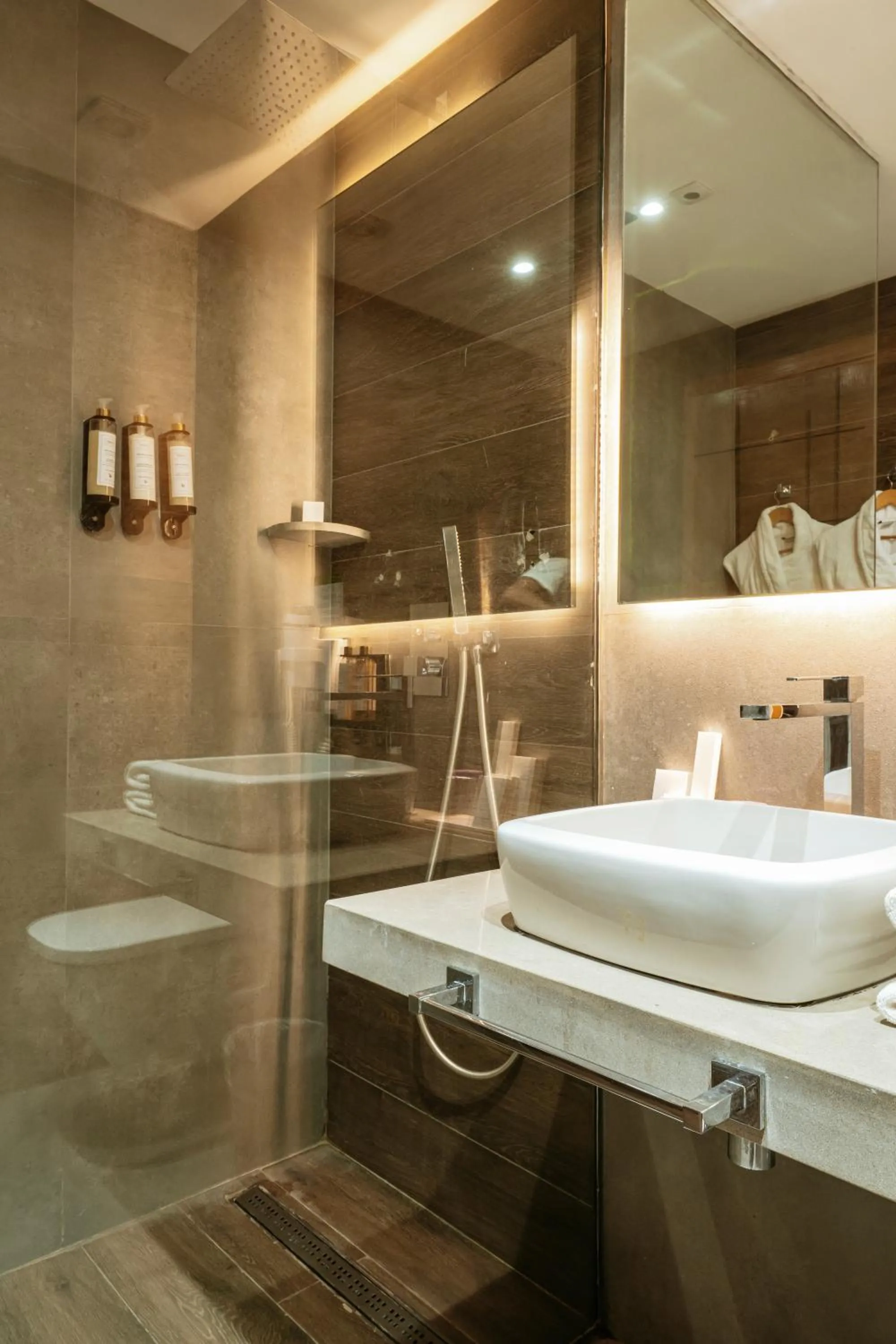 Shower in Bavaro Beach Dakhla