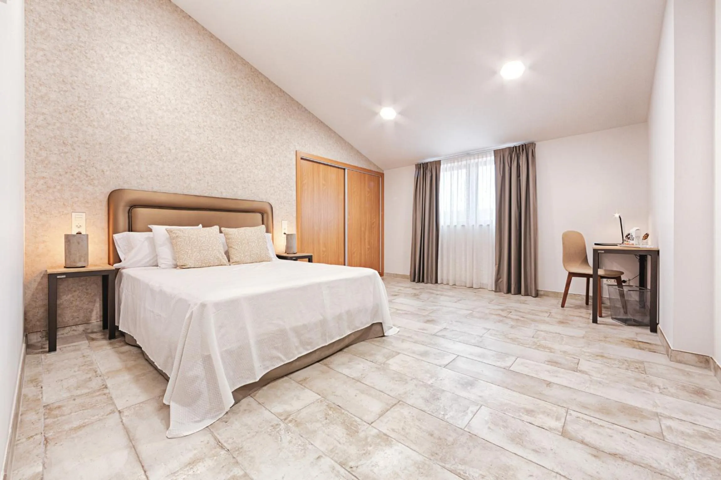 Photo of the whole room, Bed in Hotel rural La Tejera