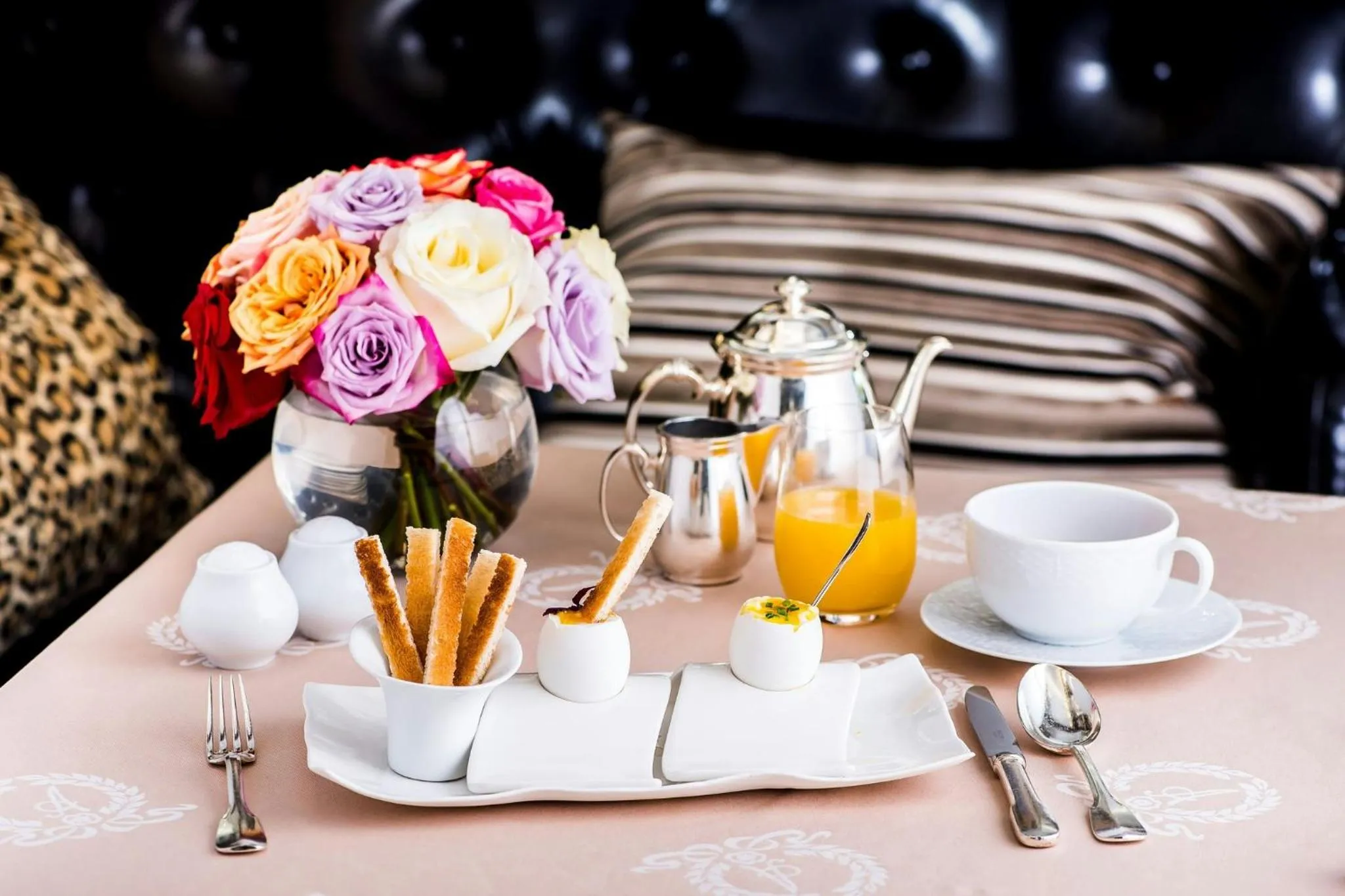 Breakfast in Hotel d'Angleterre