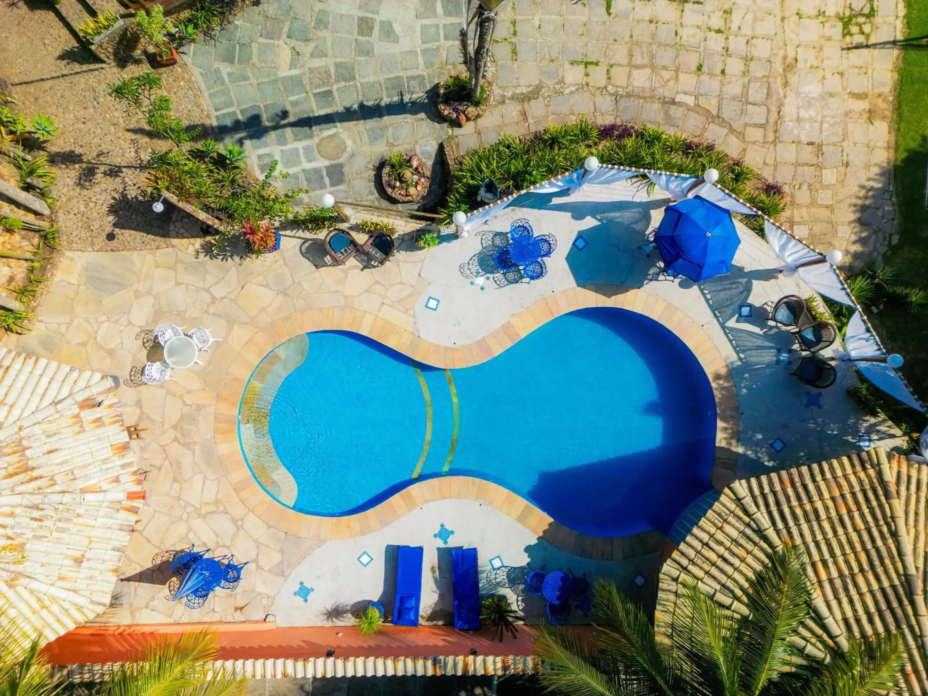 Swimming pool in Hotel Cave do Sol Swimming pool in Hotel Cave do Sol