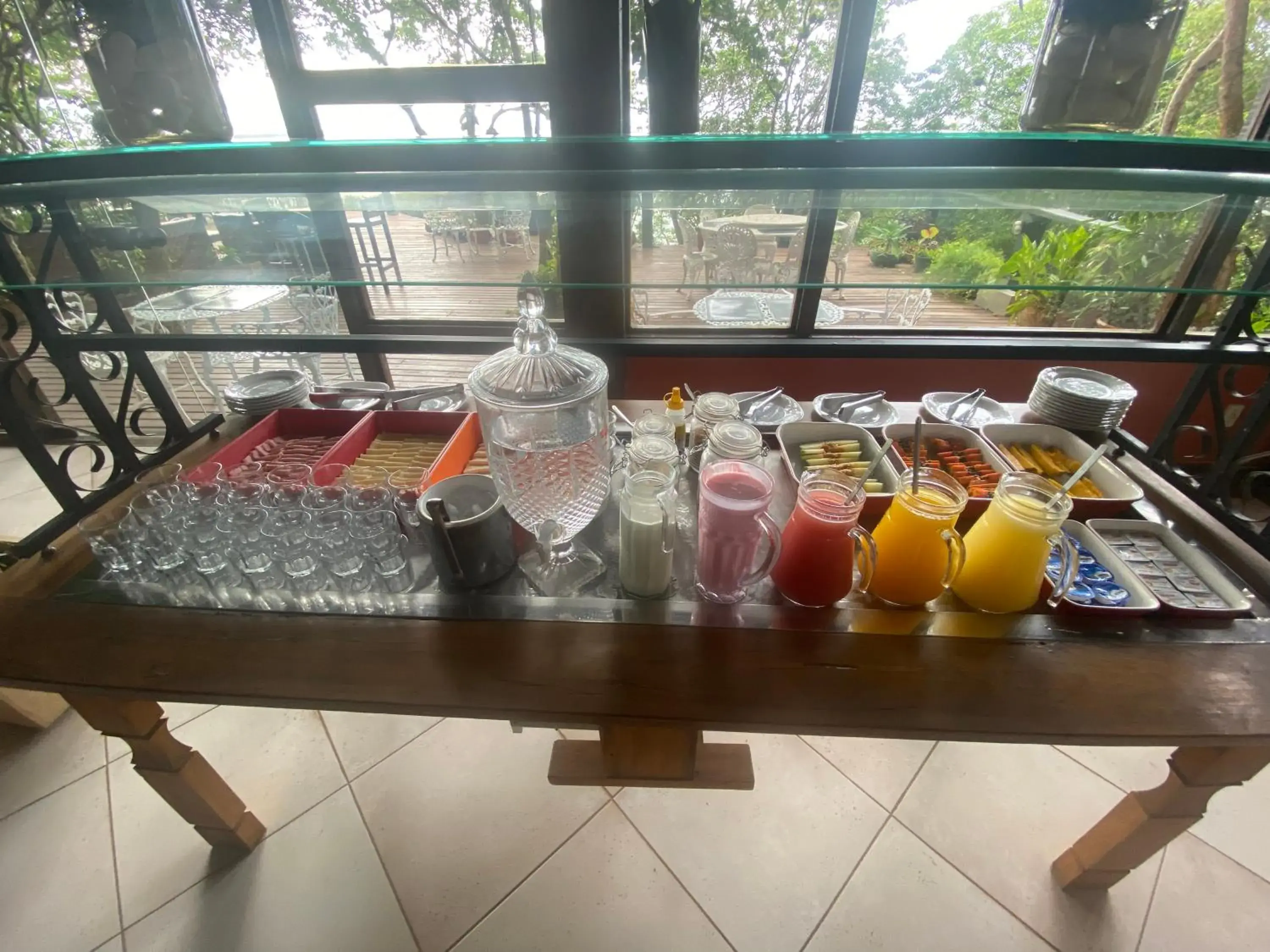 Breakfast in Hotel Cave do Sol Breakfast in Hotel Cave do Sol