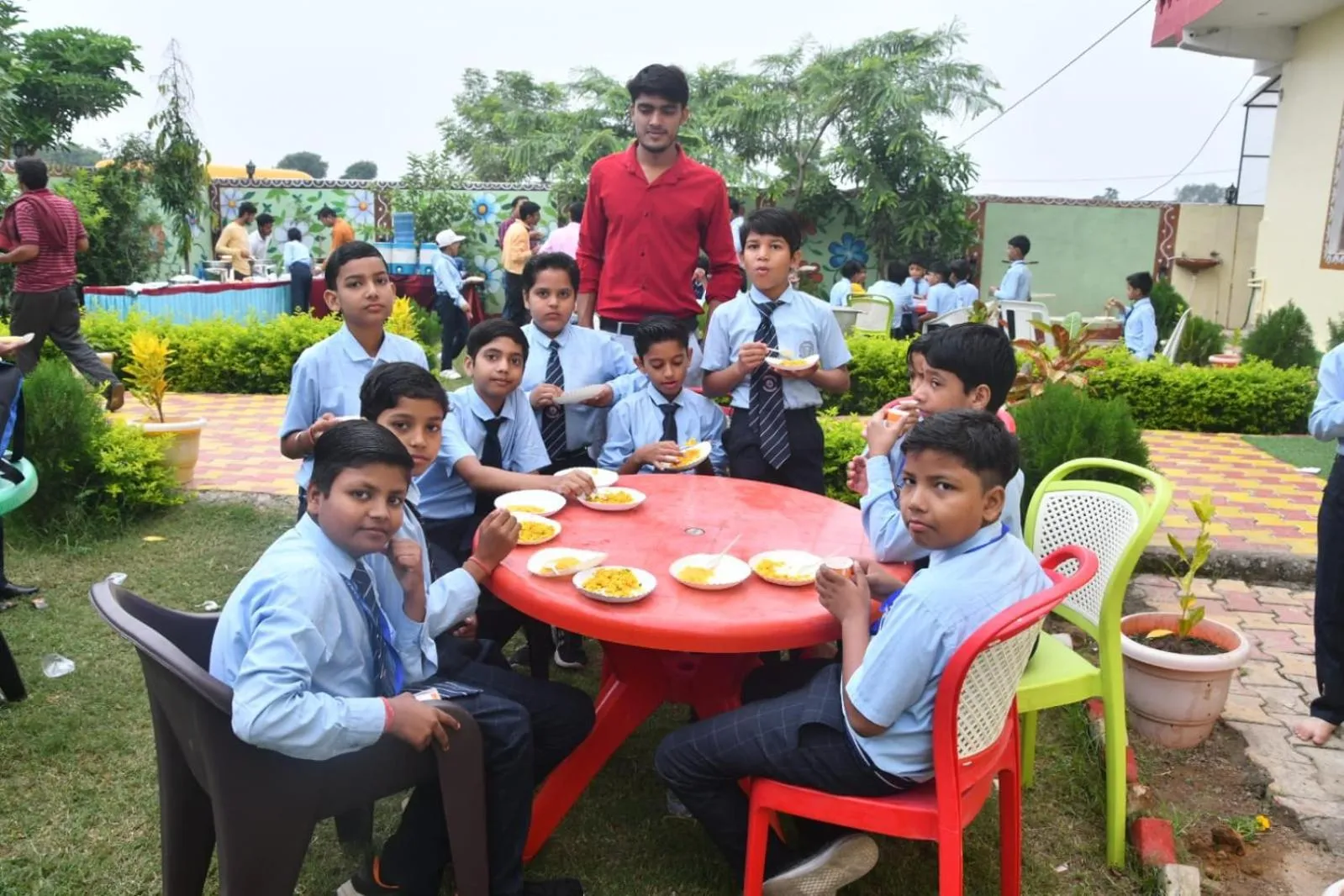 Restaurant/places to eat in Bundeli Farm Resort & Banquet Orchha