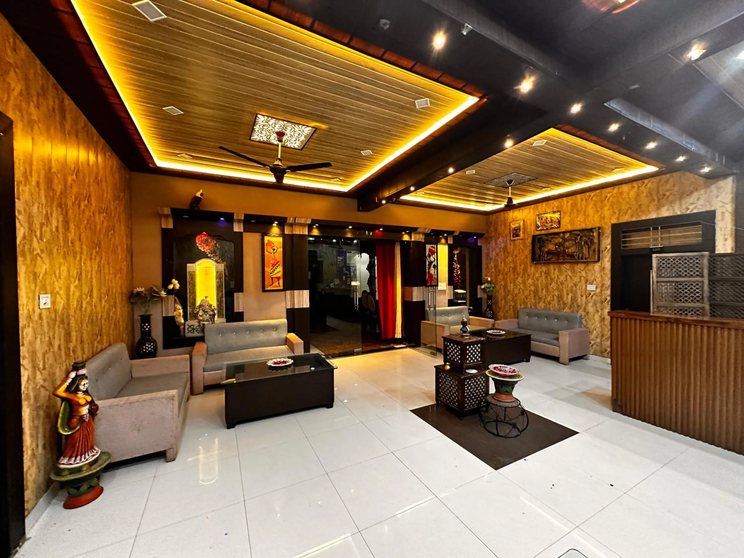 Living room in Bundeli Farm Resort & Banquet Orchha