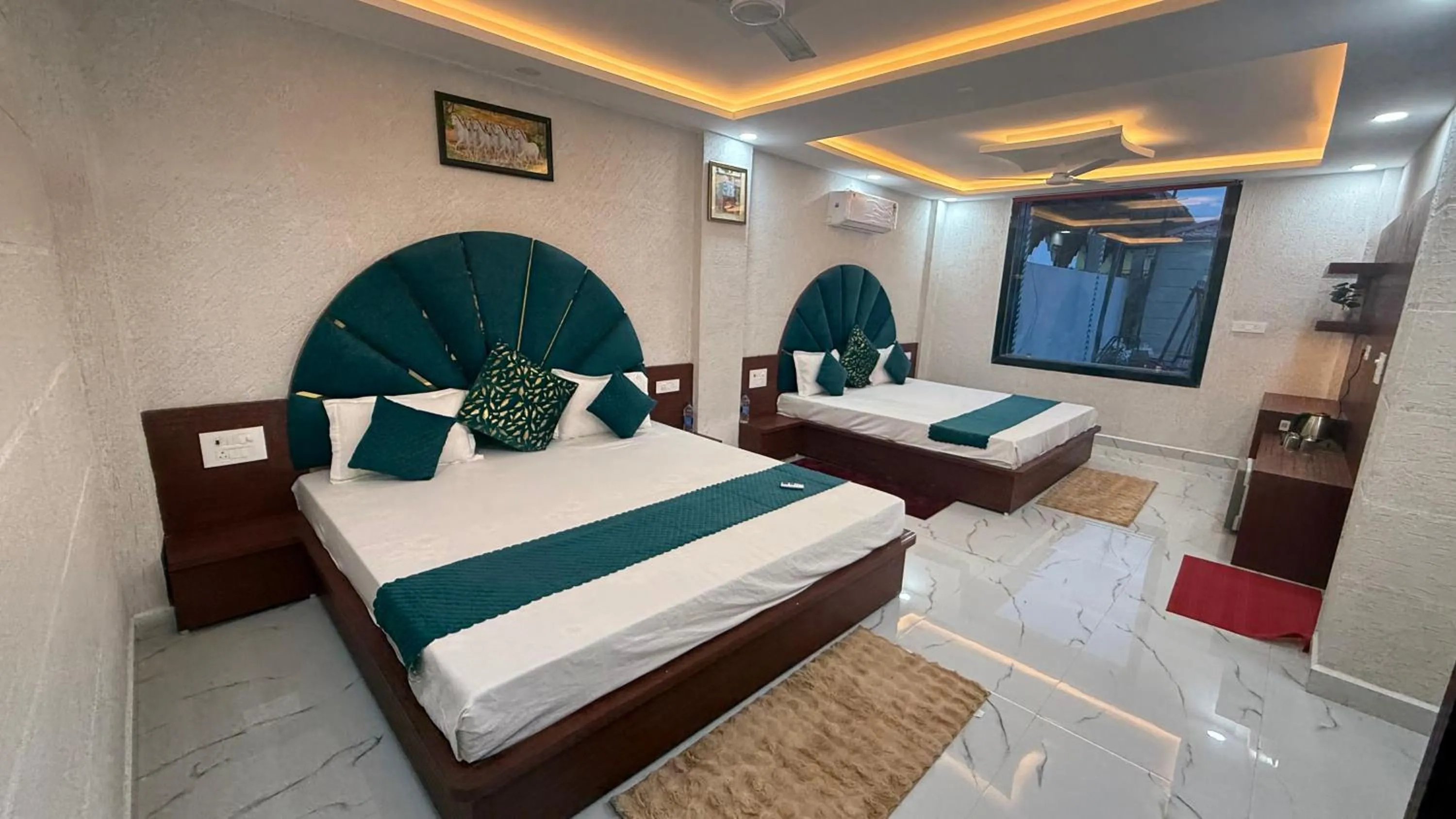 Photo of the whole room, Bed in Bundeli Farm Resort & Banquet Orchha