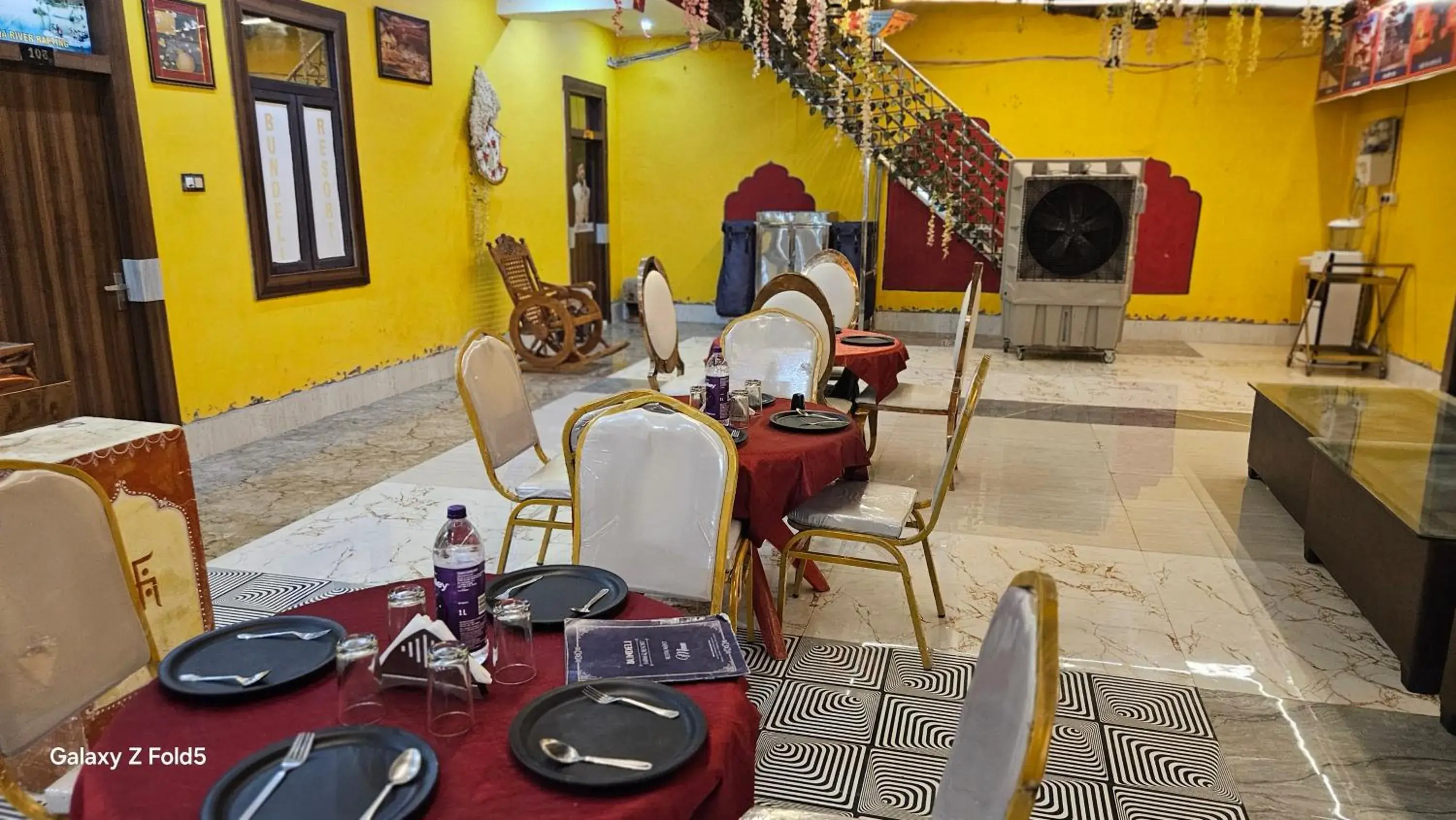 Restaurant/places to eat in Bundeli Farm Resort & Banquet Orchha Restaurant/places to eat in Bundeli Farm Resort & Banquet Orchha