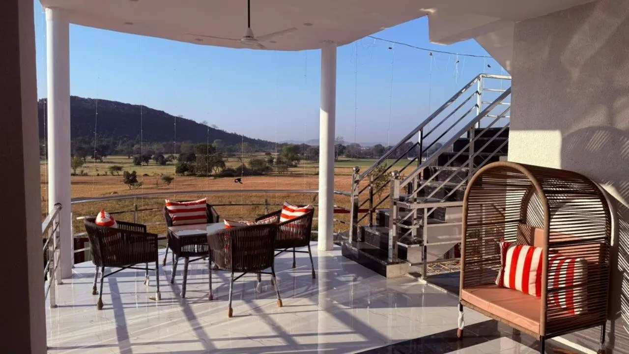 Bundeli Farm Resort & Banquet Orchha