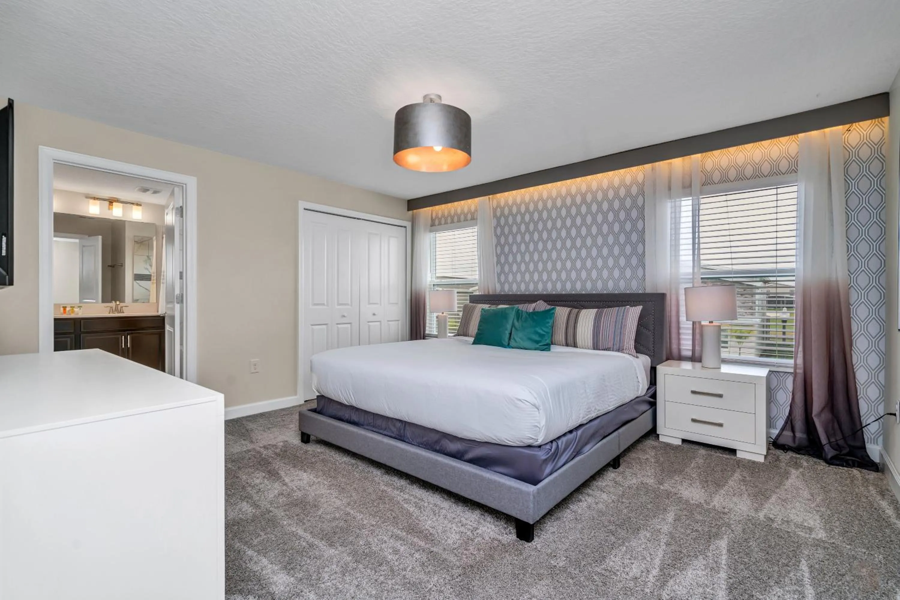 Other, Bed in Private Pool Themed Bedrooms FREE Waterpark