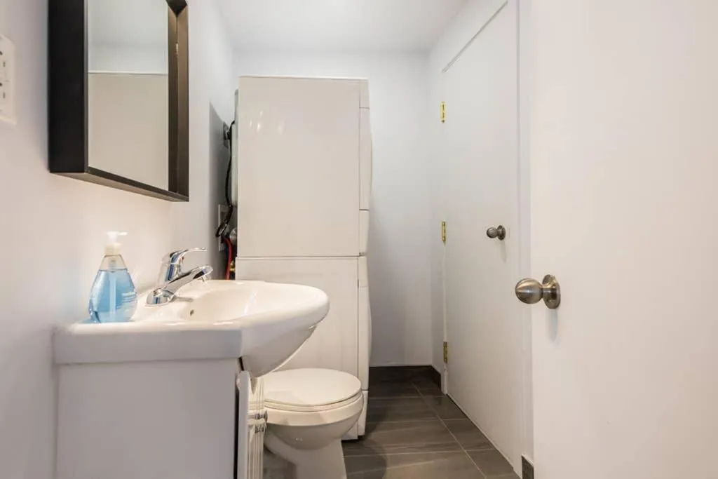 North House - Manoir des Remparts- Renovated 3 Bedroom Oasis