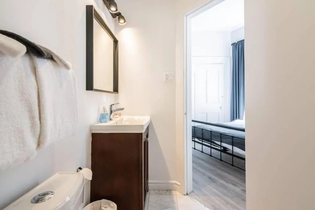 North House - Manoir des Remparts- Renovated 3 Bedroom Oasis