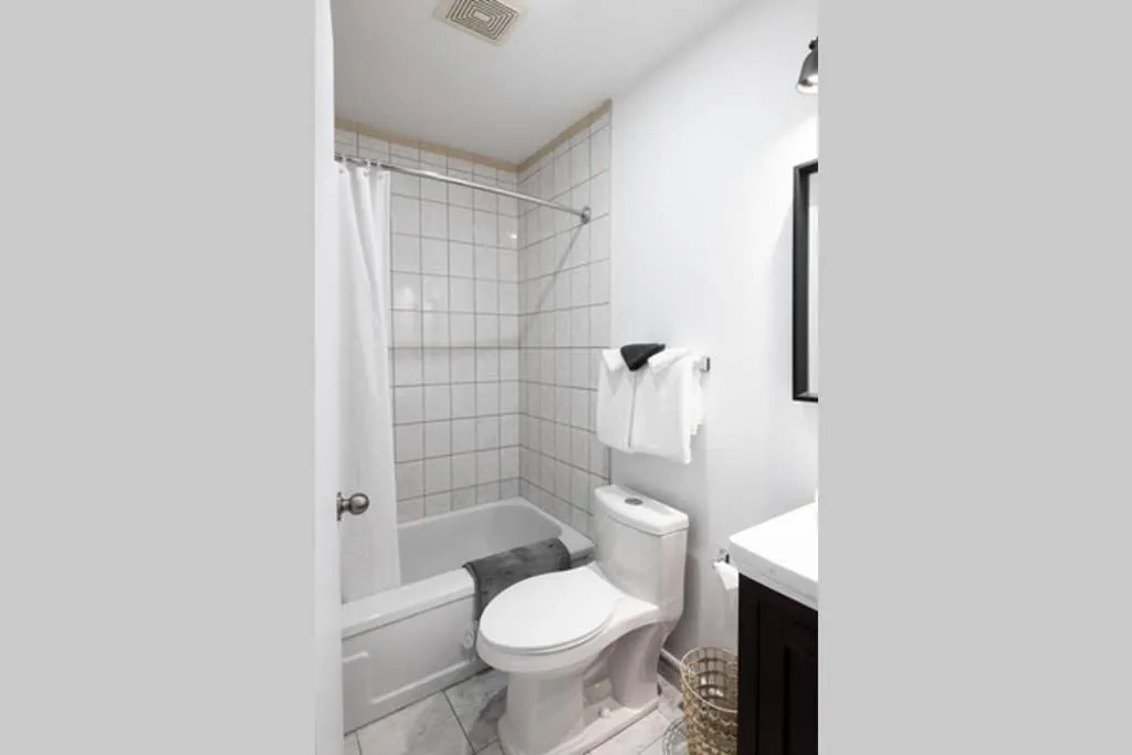 North House - Manoir des Remparts- Renovated 3 Bedroom Oasis