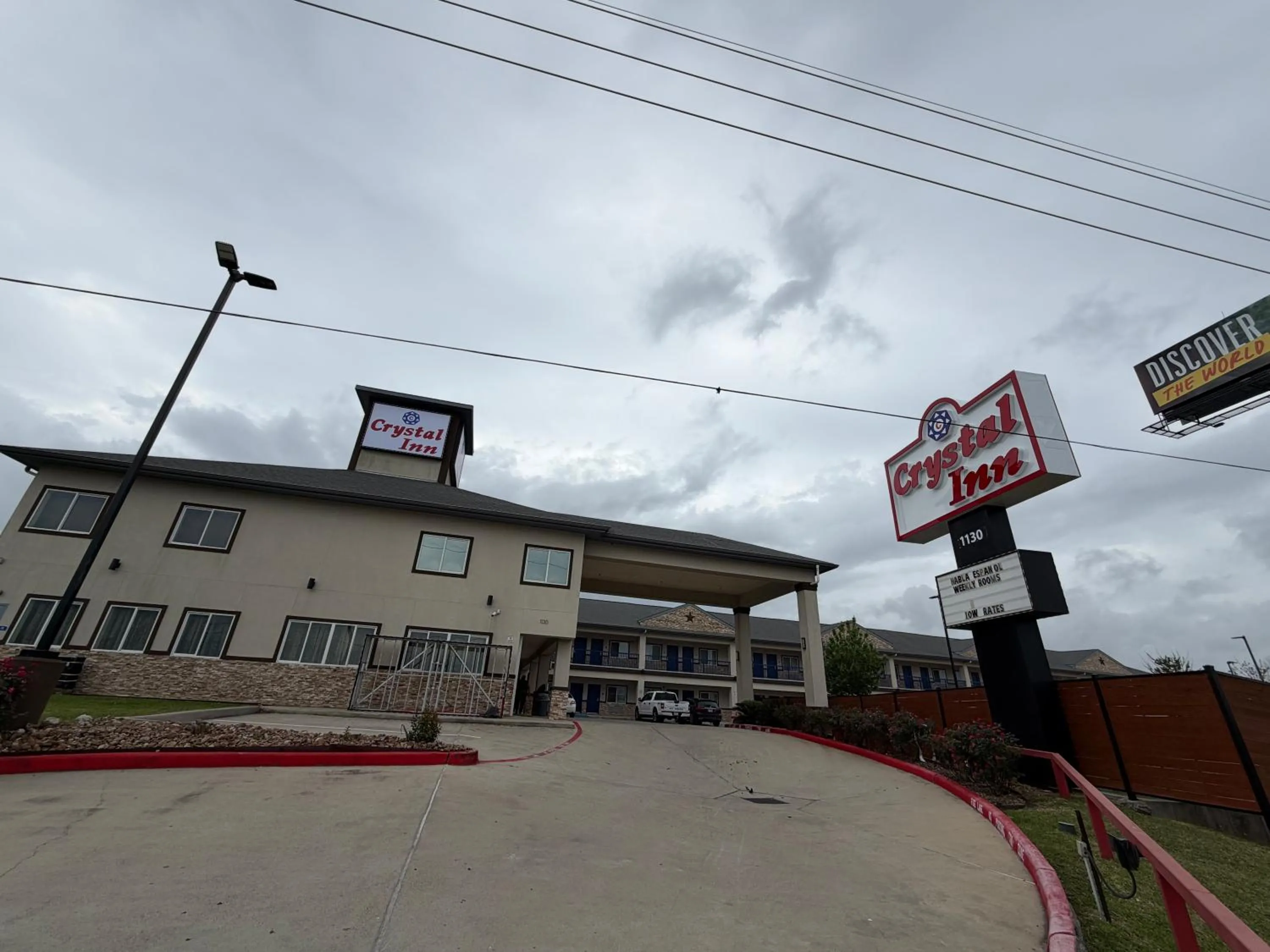 Crystal Inn & Suites IAH Humble