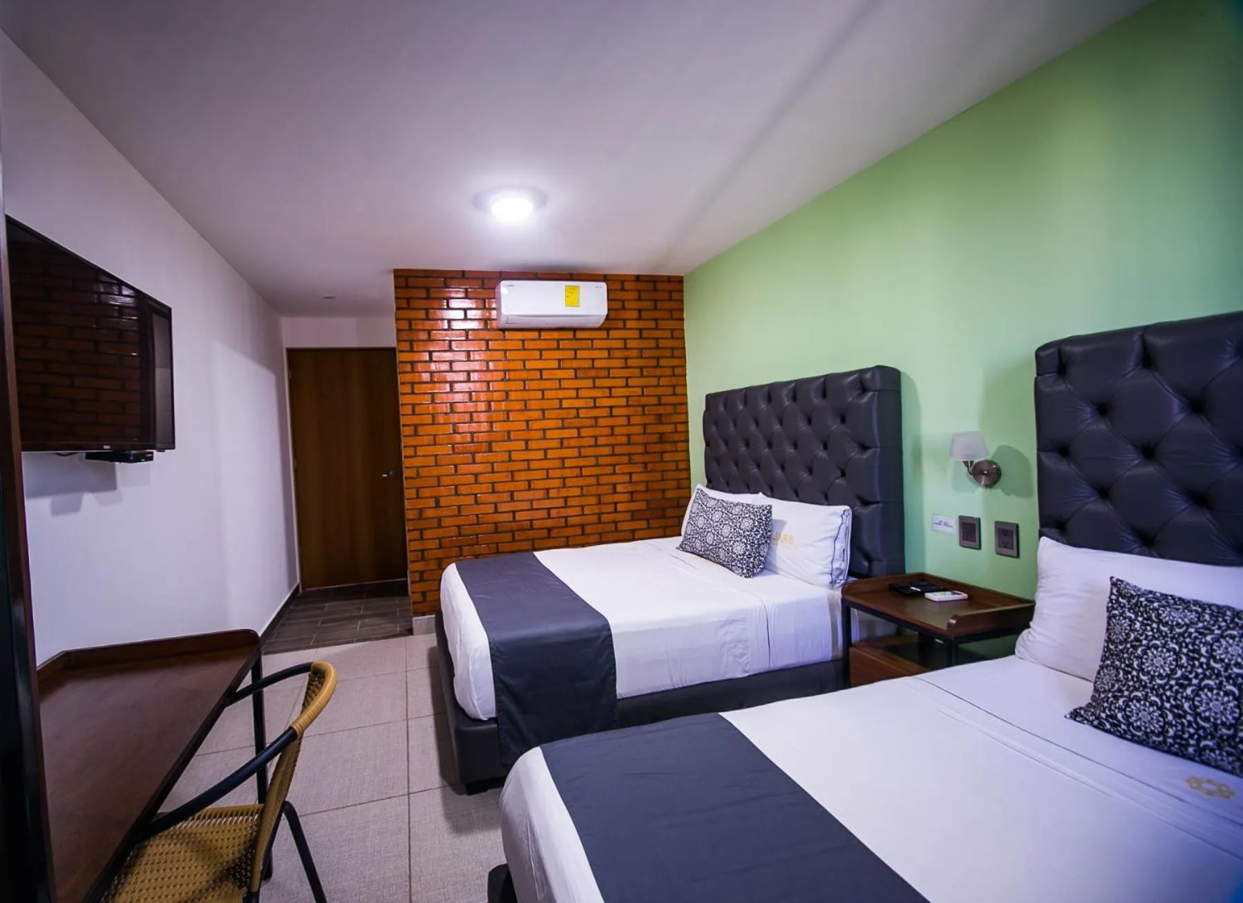 Property building, Bed in Hotel Jar8 Acuario enfrente al Acuario de Veracruz