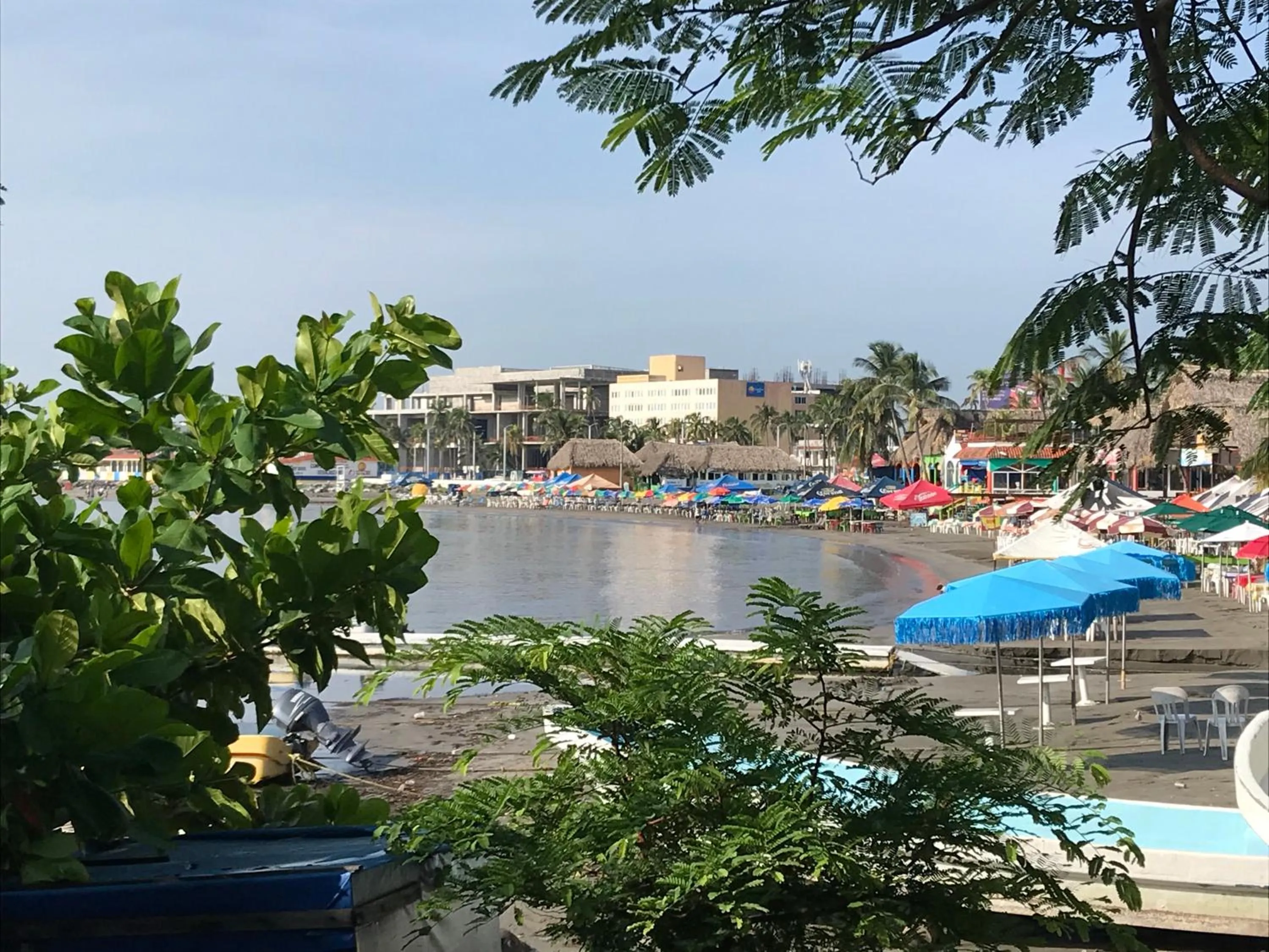 Beach in Hotel Jar8 Acuario enfrente al Acuario de Veracruz