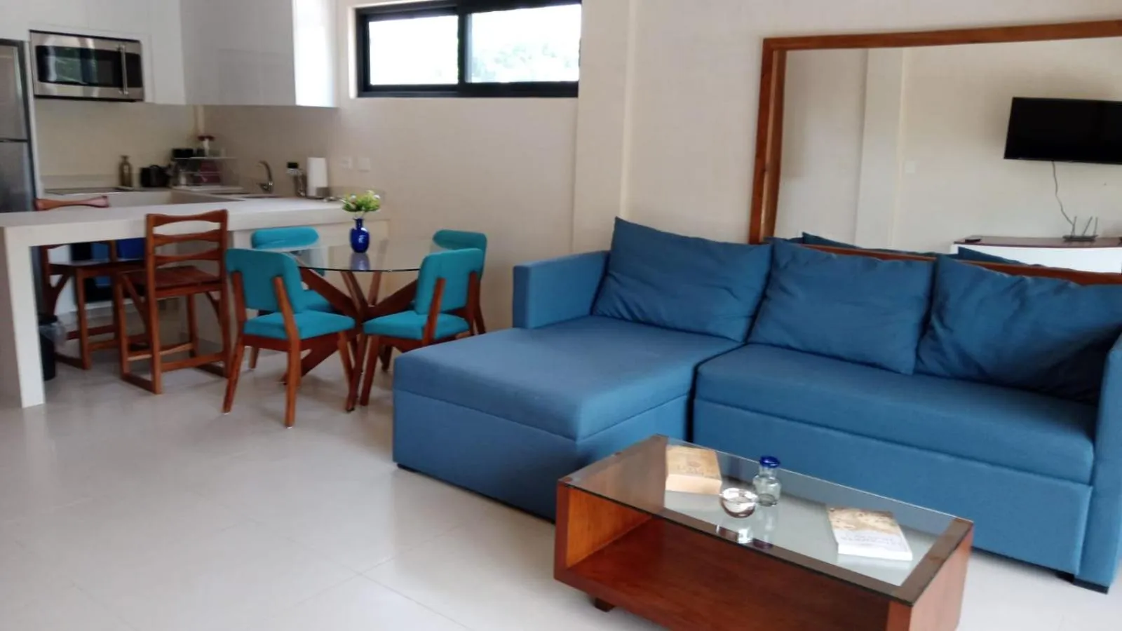 Kitchen or kitchenette in Polo 54 Apartments Ideal for families and couples