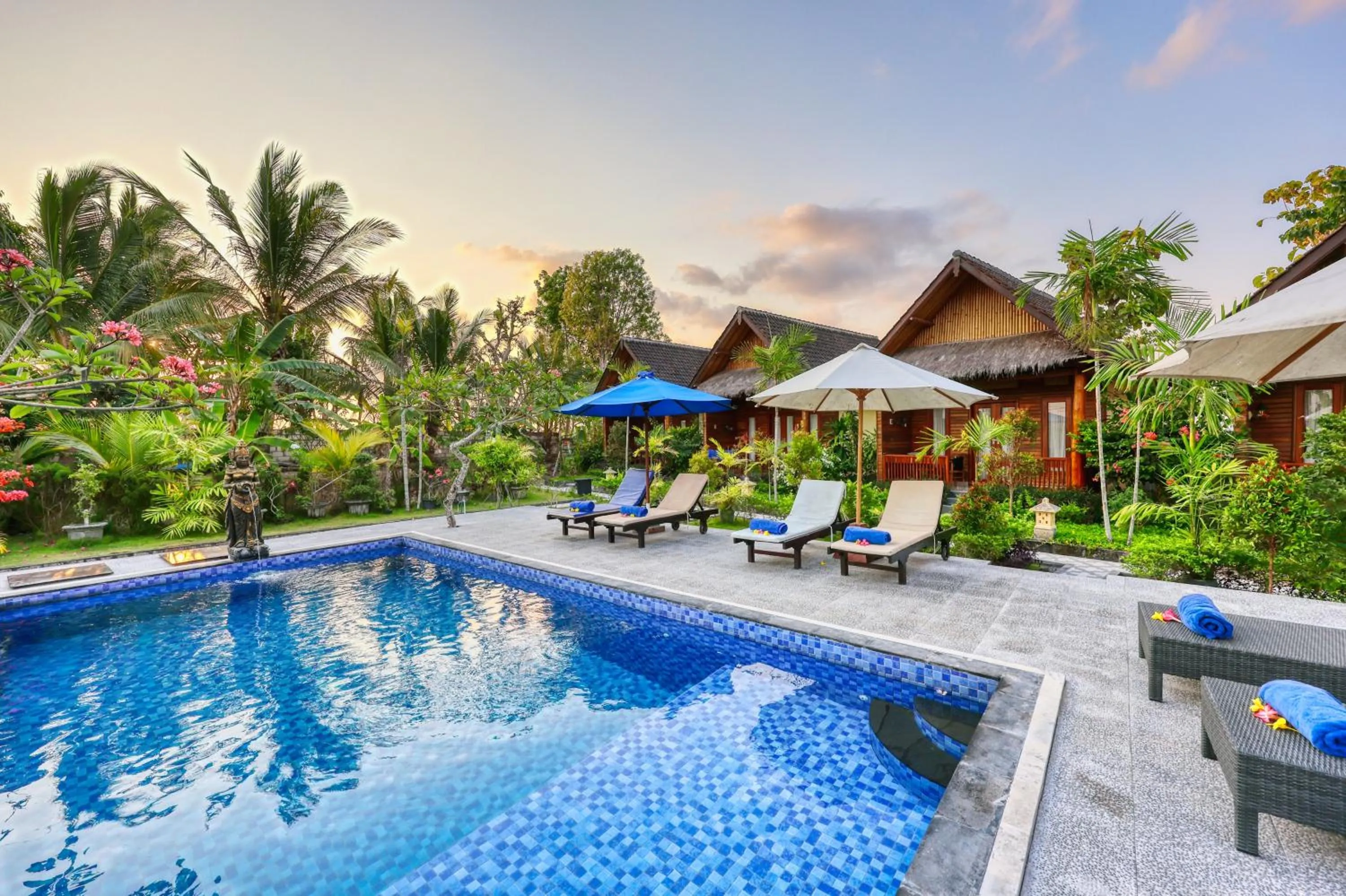 Property building in RR Cottage