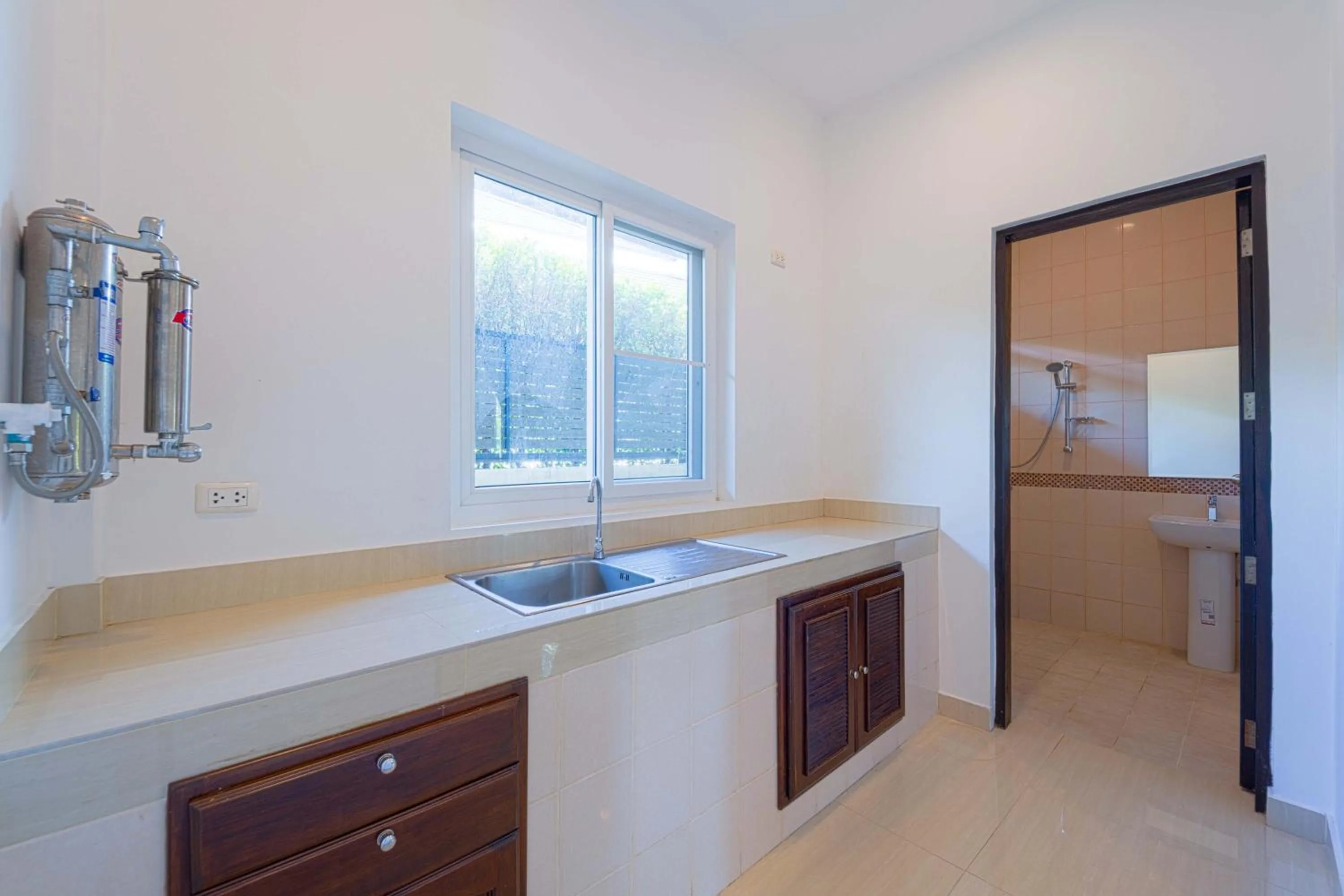 6 Bedroom Luxury Villa on Golf Course PH125