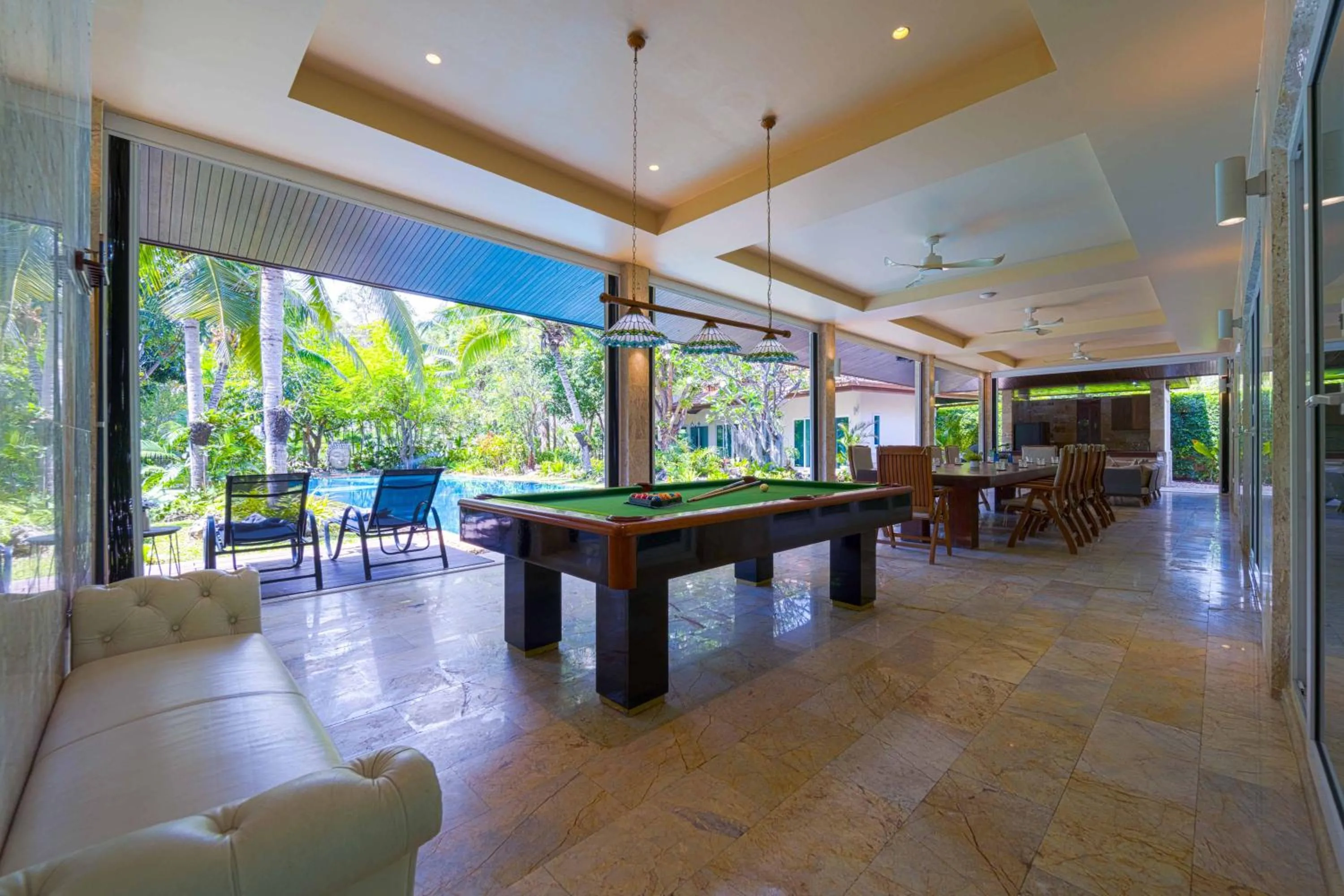 6 Bedroom Luxury Villa on Golf Course PH125
