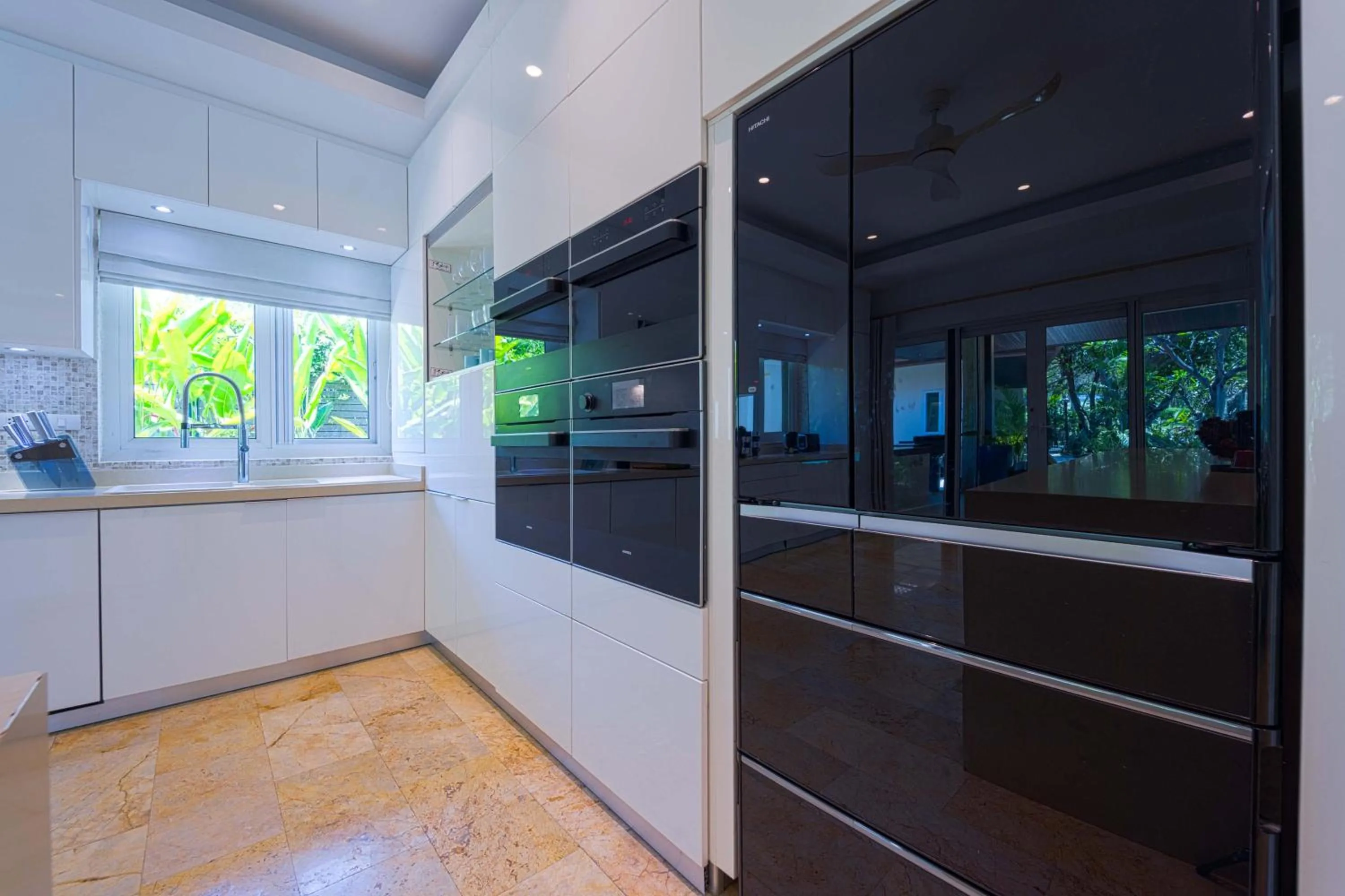 6 Bedroom Luxury Villa on Golf Course PH125