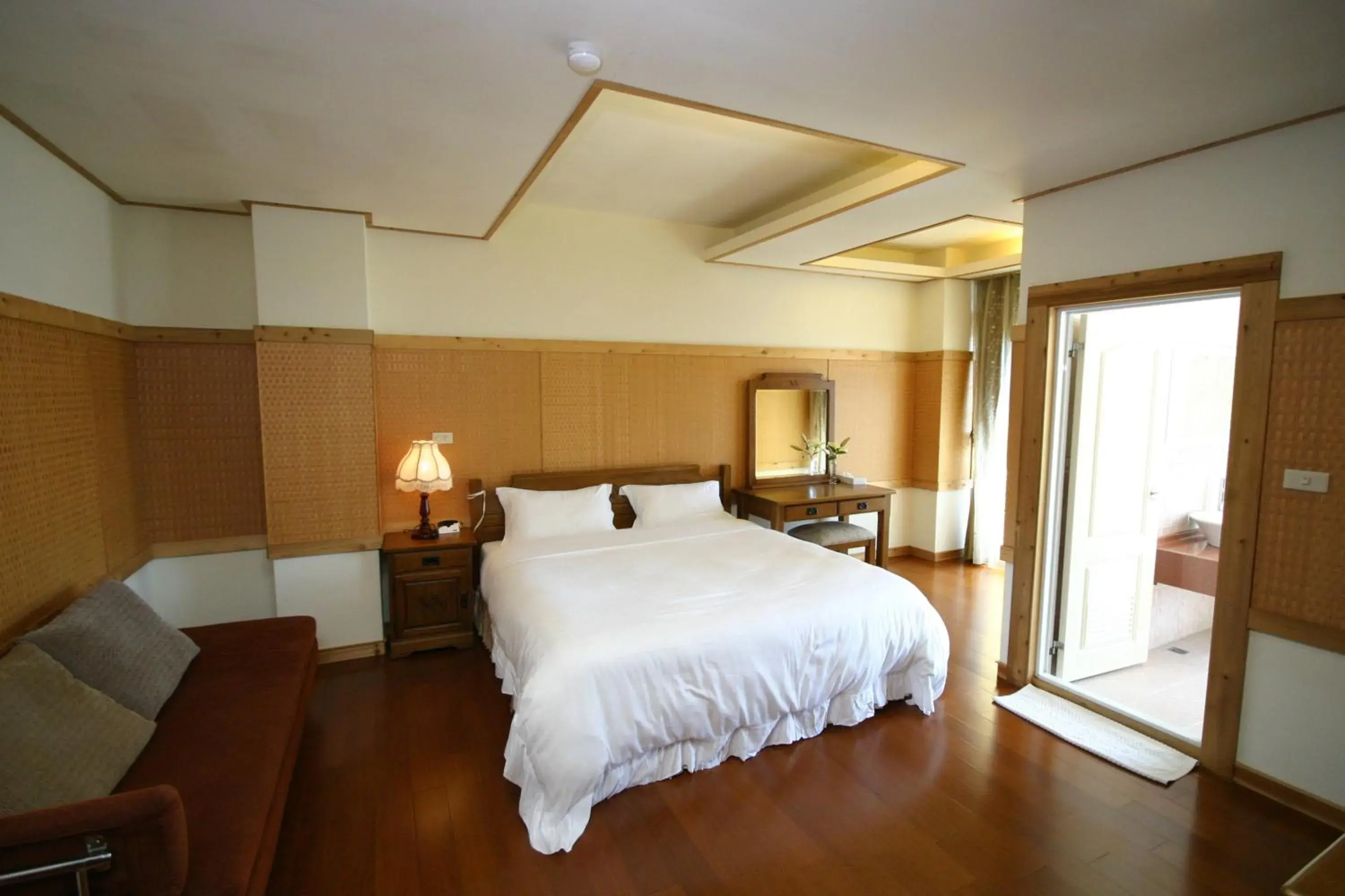 Bed in Euro Country Villa Bed in Euro Country Villa