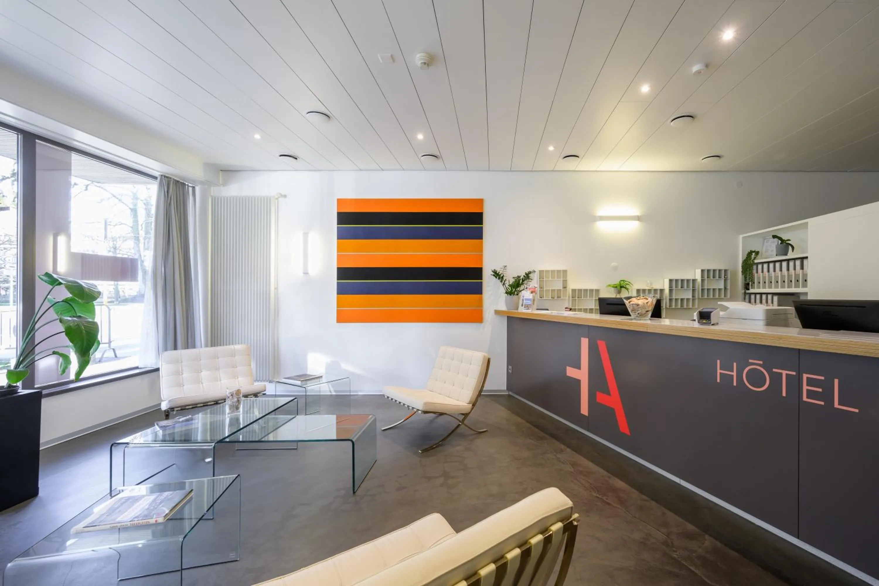 Lobby or reception in Hôtel Des Arts