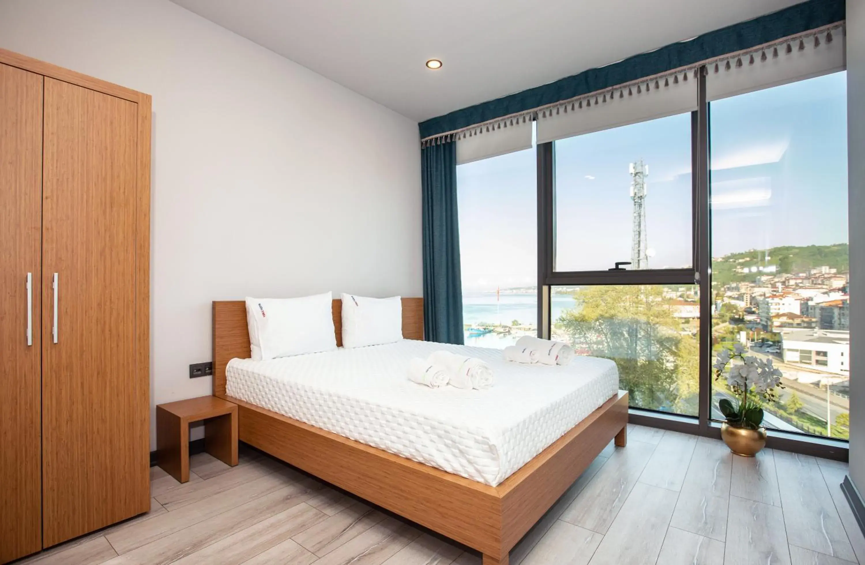 Suite with Sea View - single occupancy in Marina Green Suite & Residence Suite with Sea View - single occupancy in Marina Green Suite & Residence