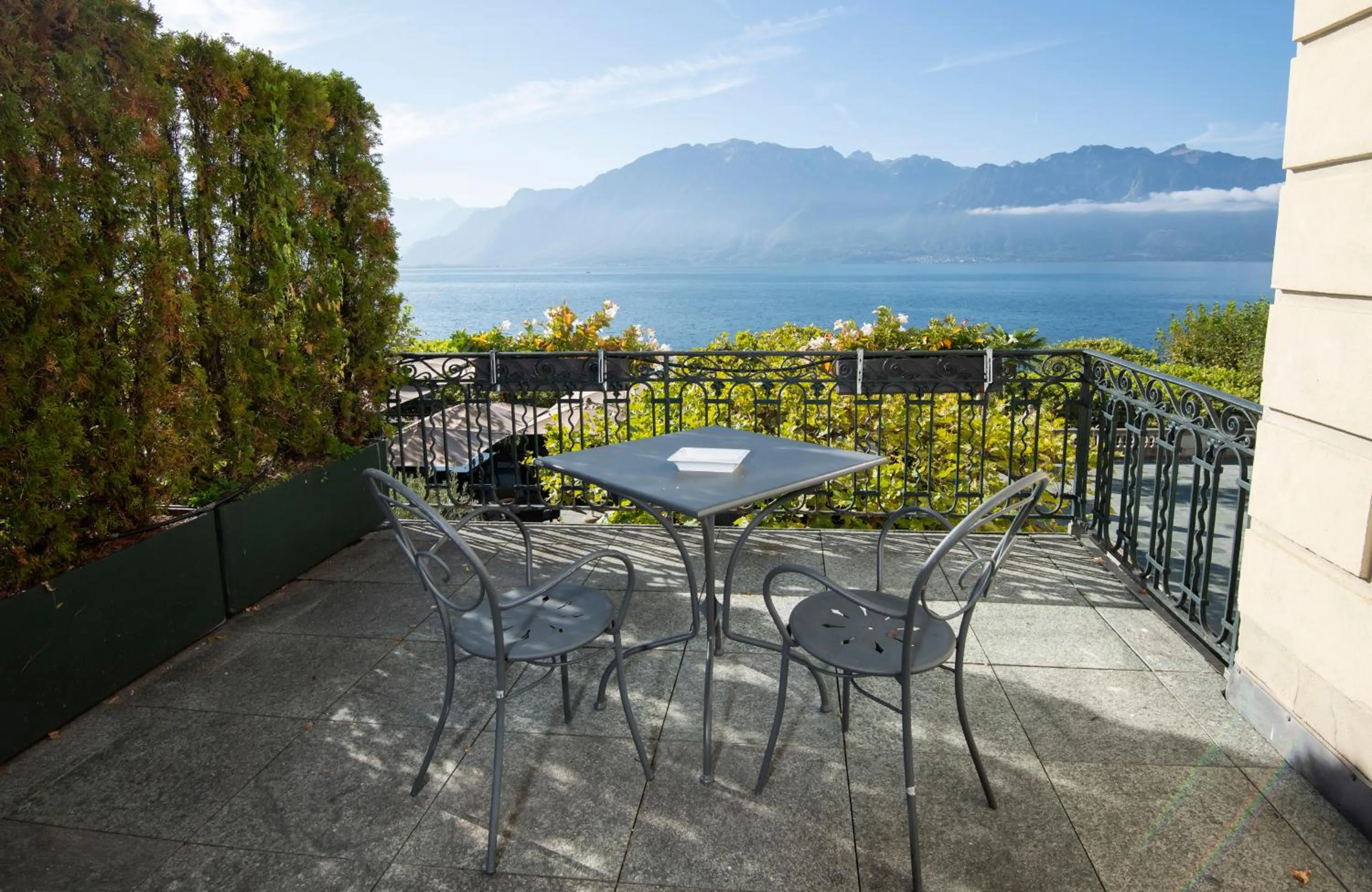 Natural landscape in Hôtel Des Trois Couronnes & Spa - The Leading Hotels of the World