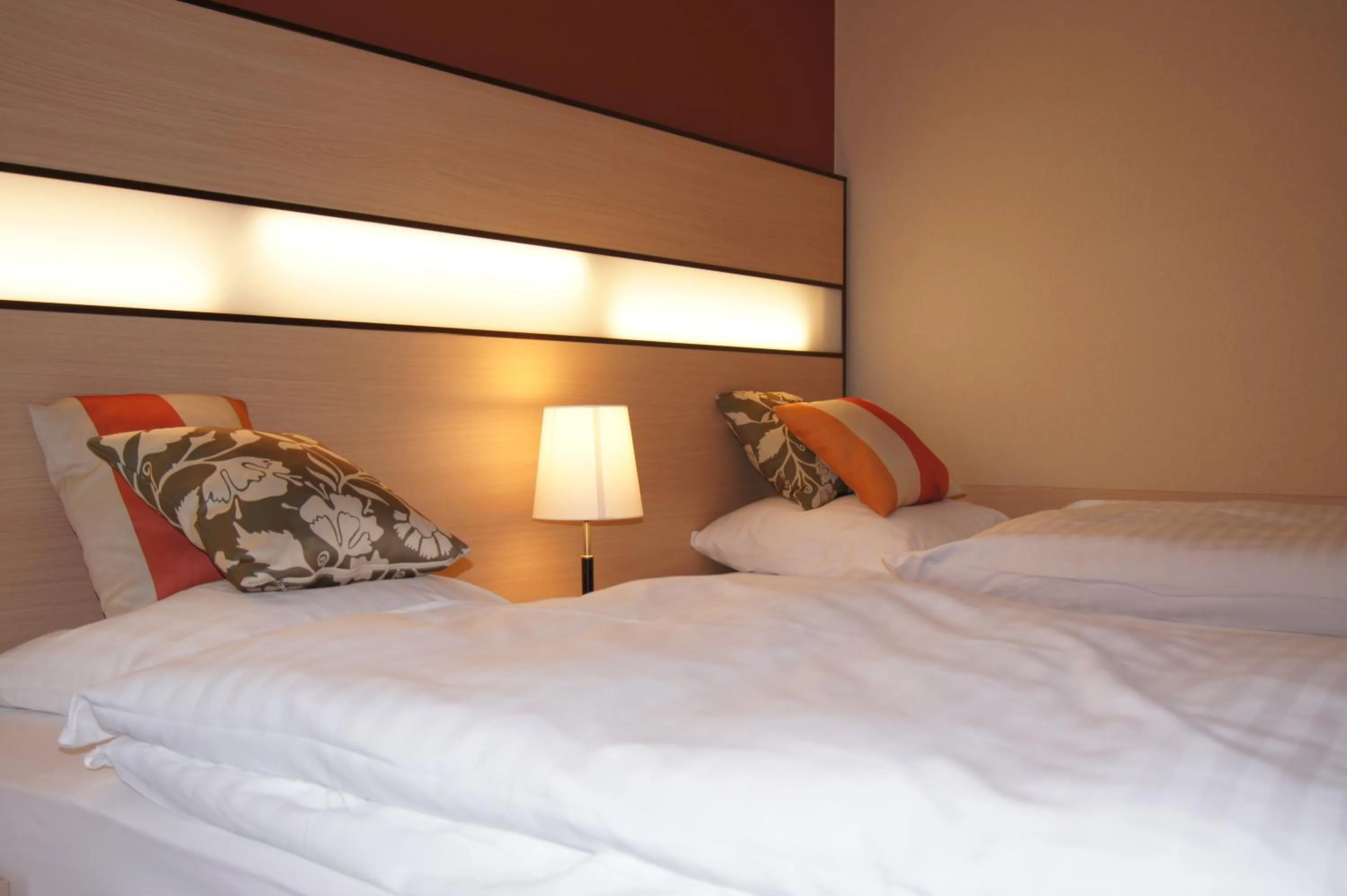 Single Room in Hotel Lacotel
