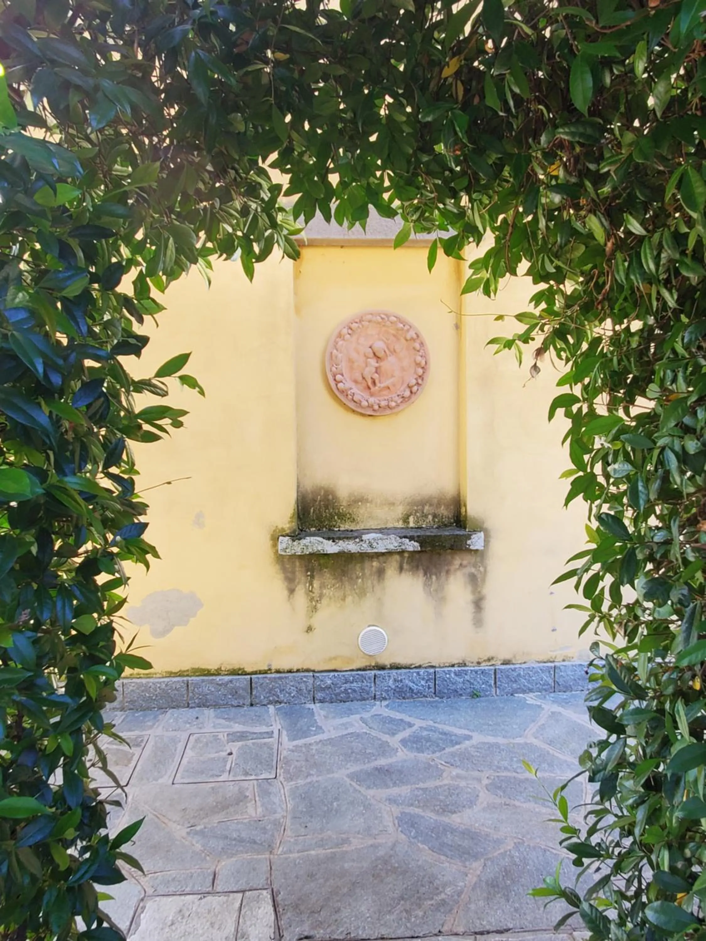 Facade/entrance in Antica Locanda La Tinara del Belvedere - Romantic Dreams -