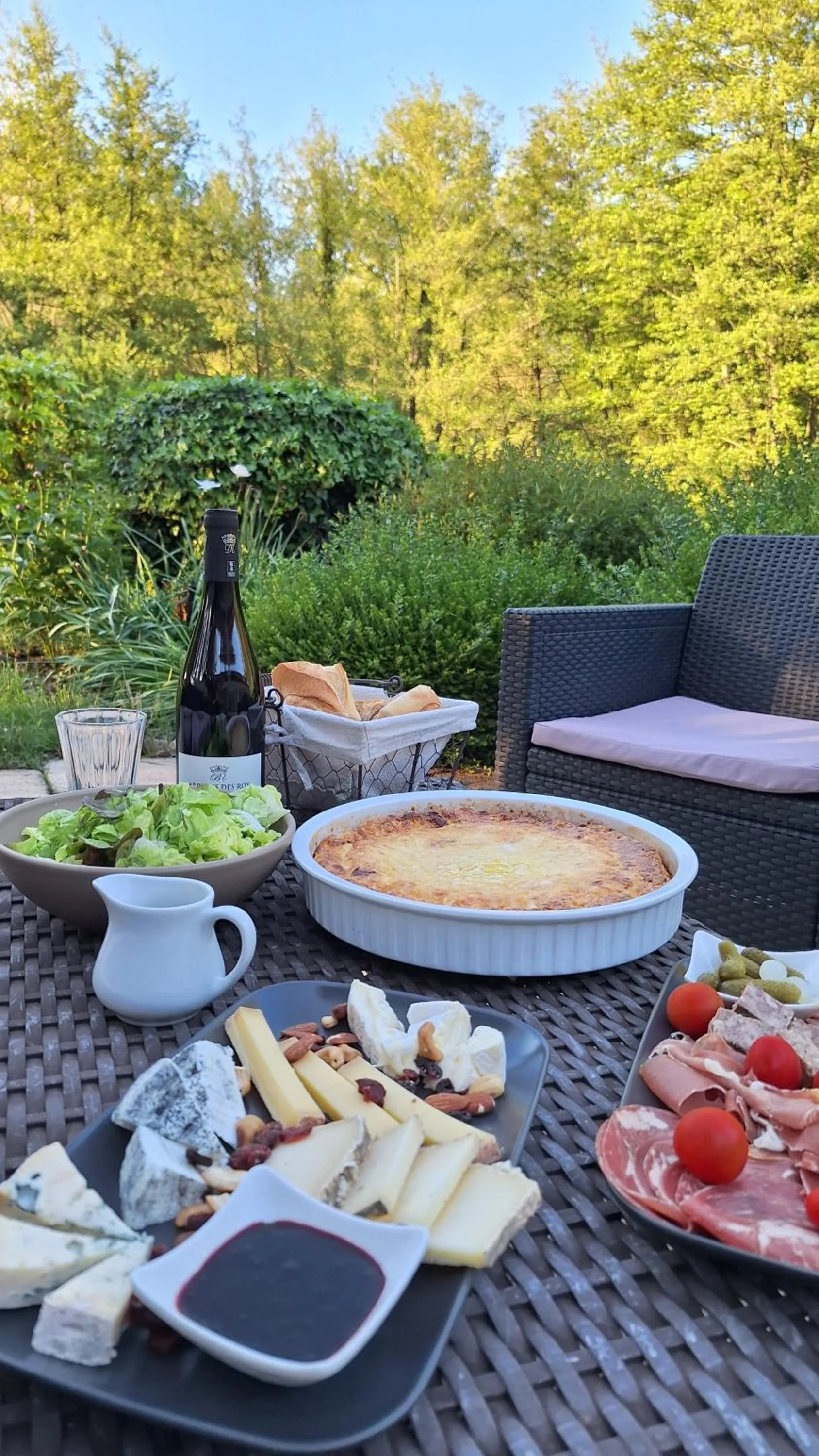 Food and drinks in Traînefeuilles - Chambres d'hôtes proche Zoo de Beauval
