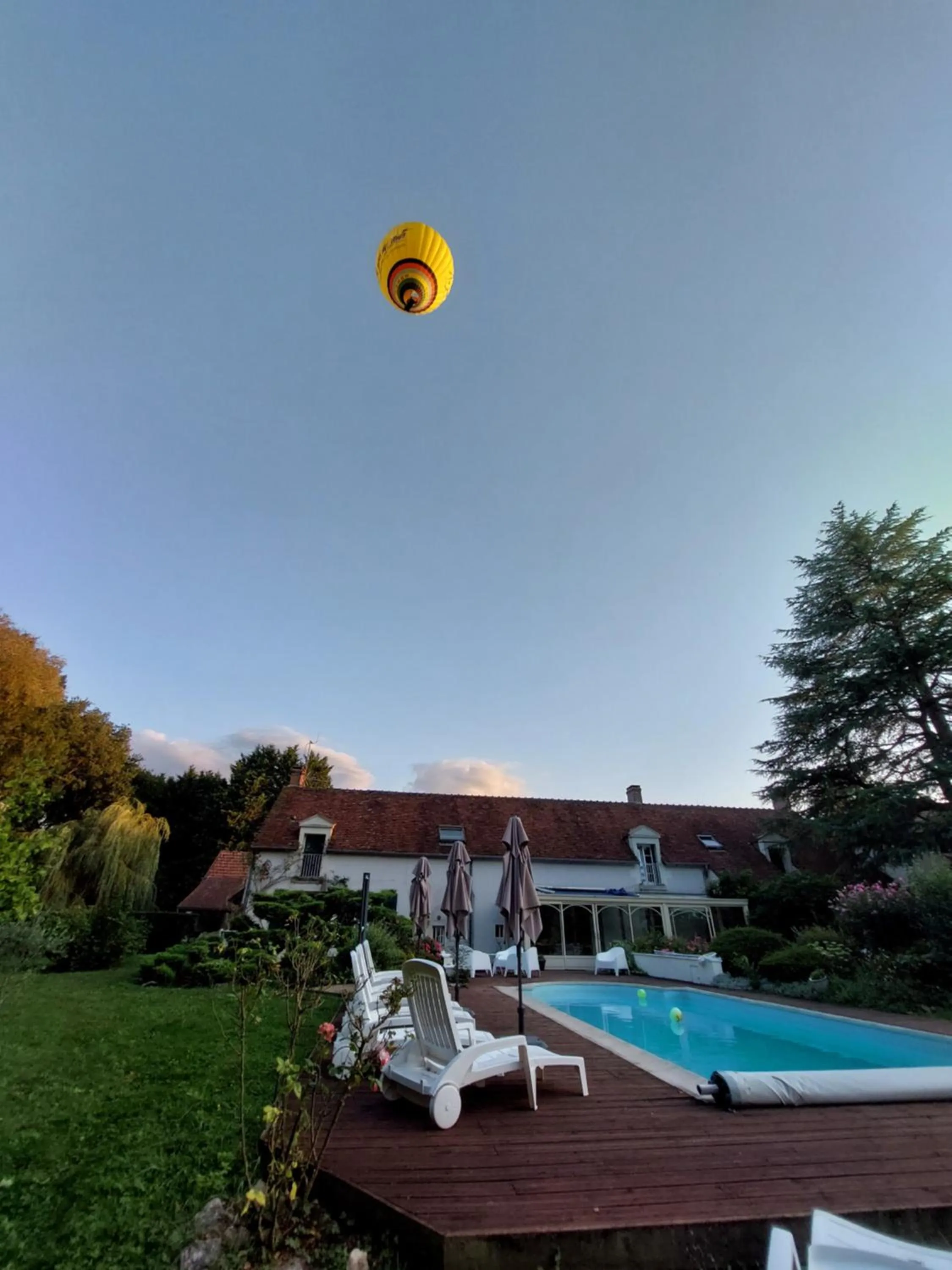 Garden in Traînefeuilles - Chambres d'hôtes proche Zoo de Beauval