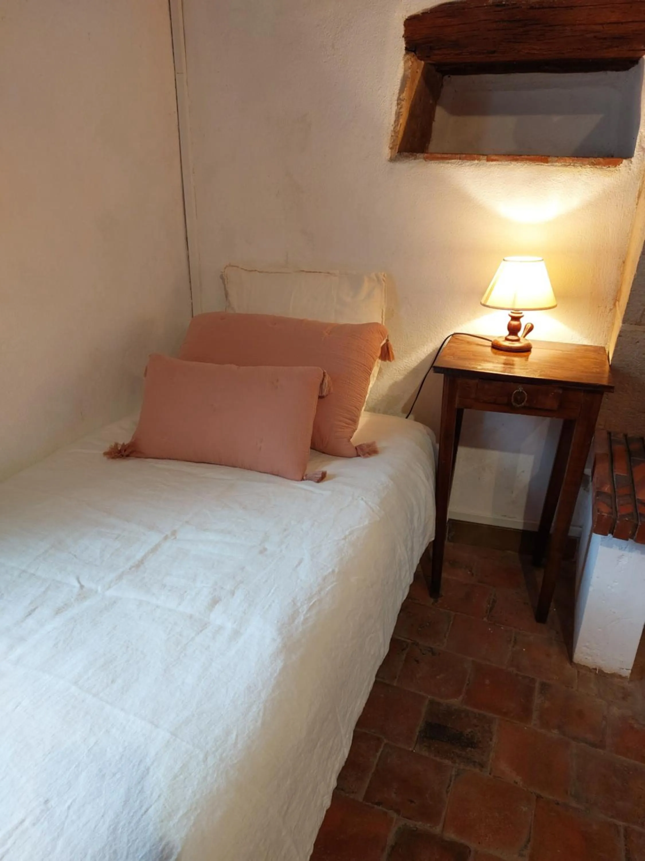 Bed in Traînefeuilles - Chambres d'hôtes proche Zoo de Beauval