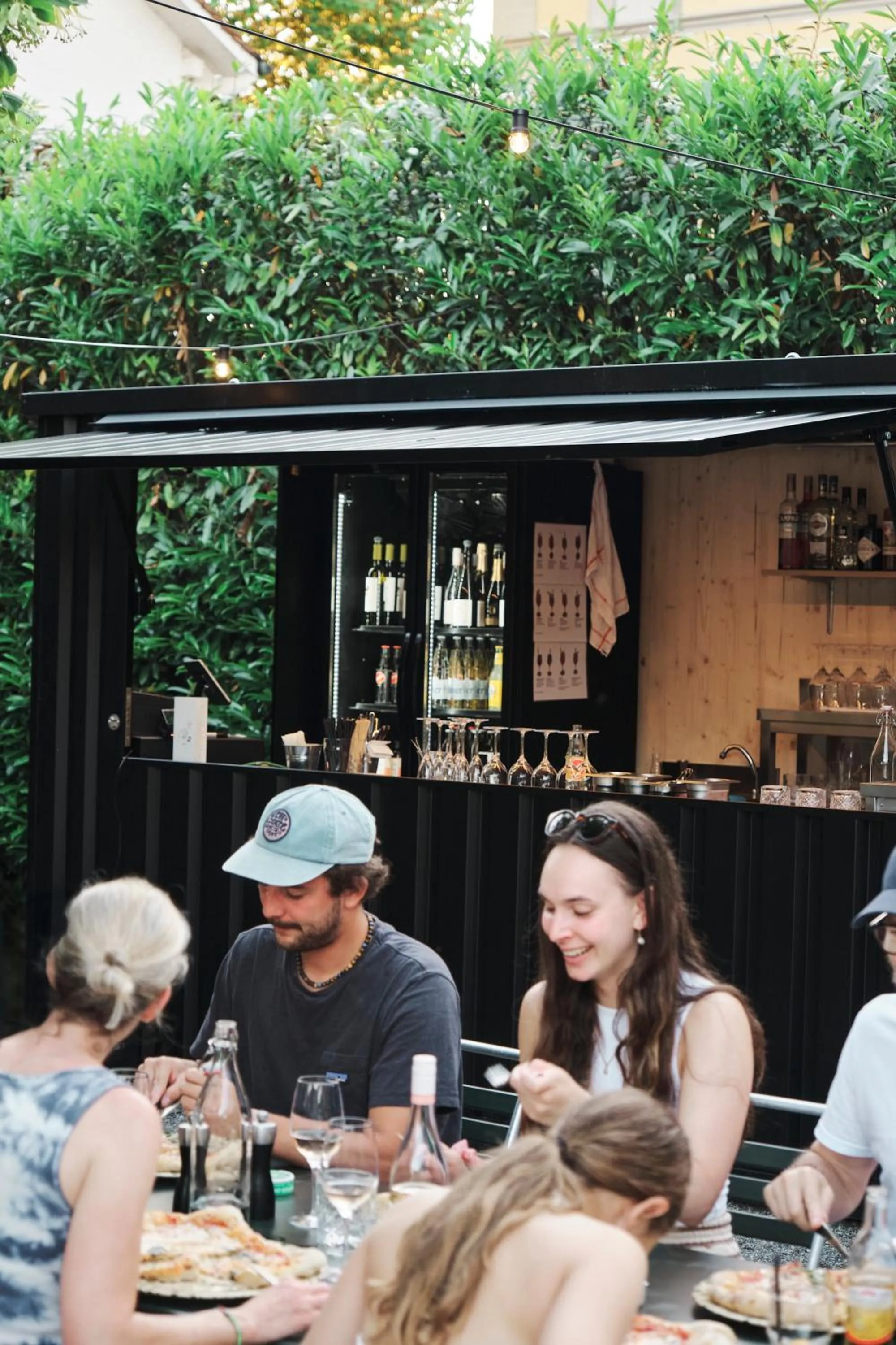 Restaurant/places to eat in Hotel Murten