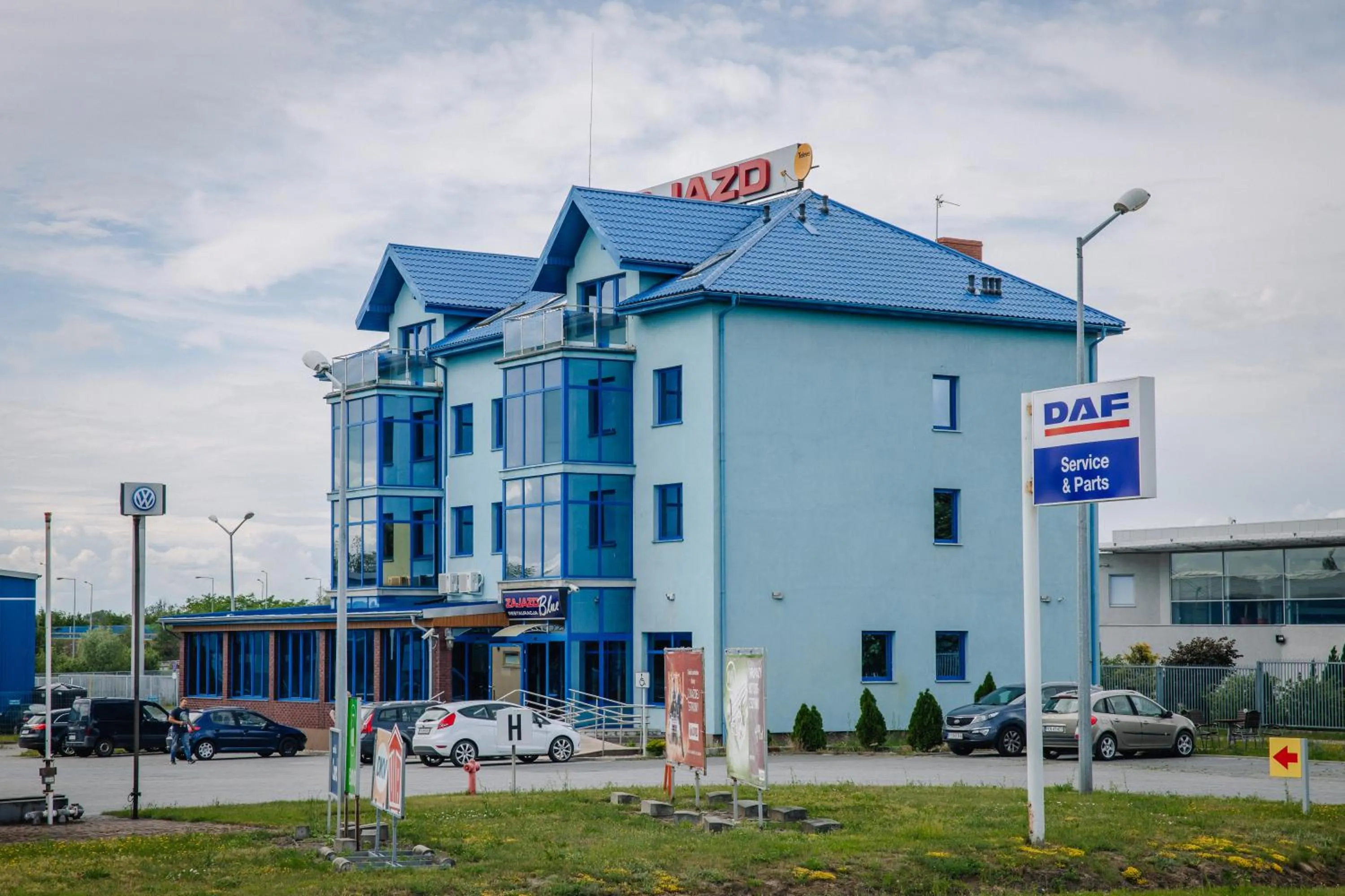 Zajazd Blue