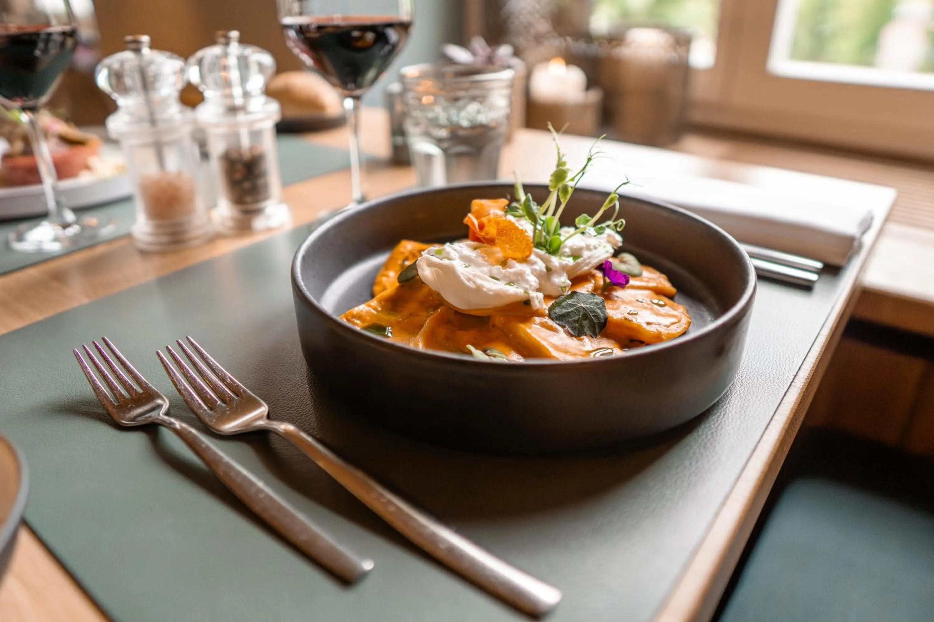 Restaurant/places to eat in Hotel Bad Murtensee