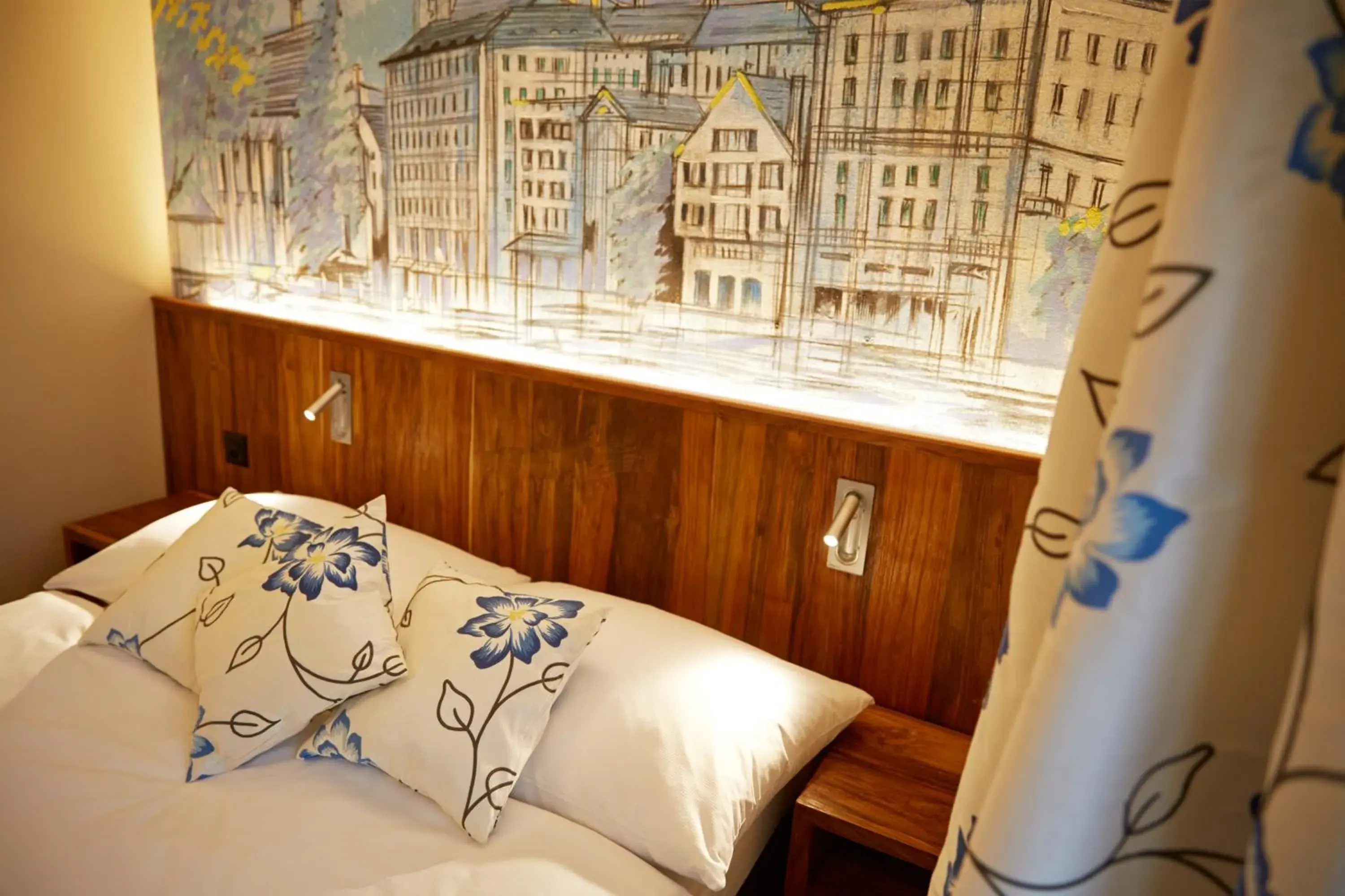 Bed in Hotel Adler Zürich Bed in Hotel Adler Zürich