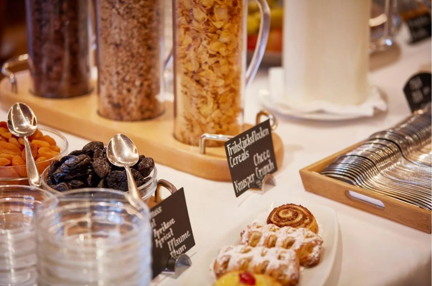 Food in Hotel Adler Zürich