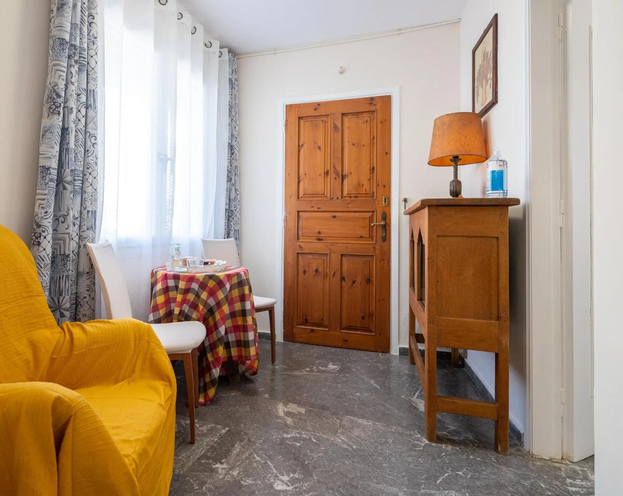 Facade/entrance in Luxury Apts Heraklion Center