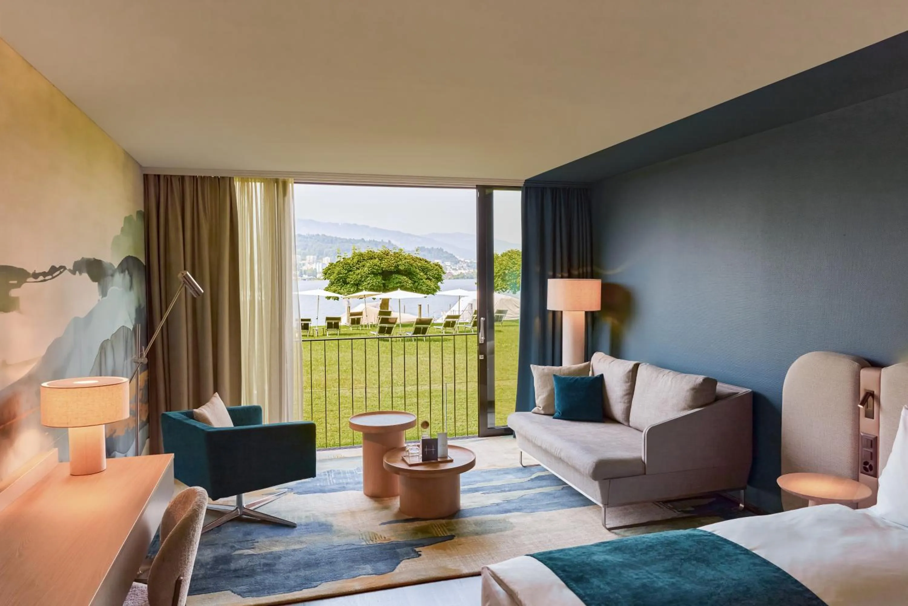 View (from property/room), Bed in HERMITAGE Lake Lucerne - Beach Club & Lifestyle Hotel