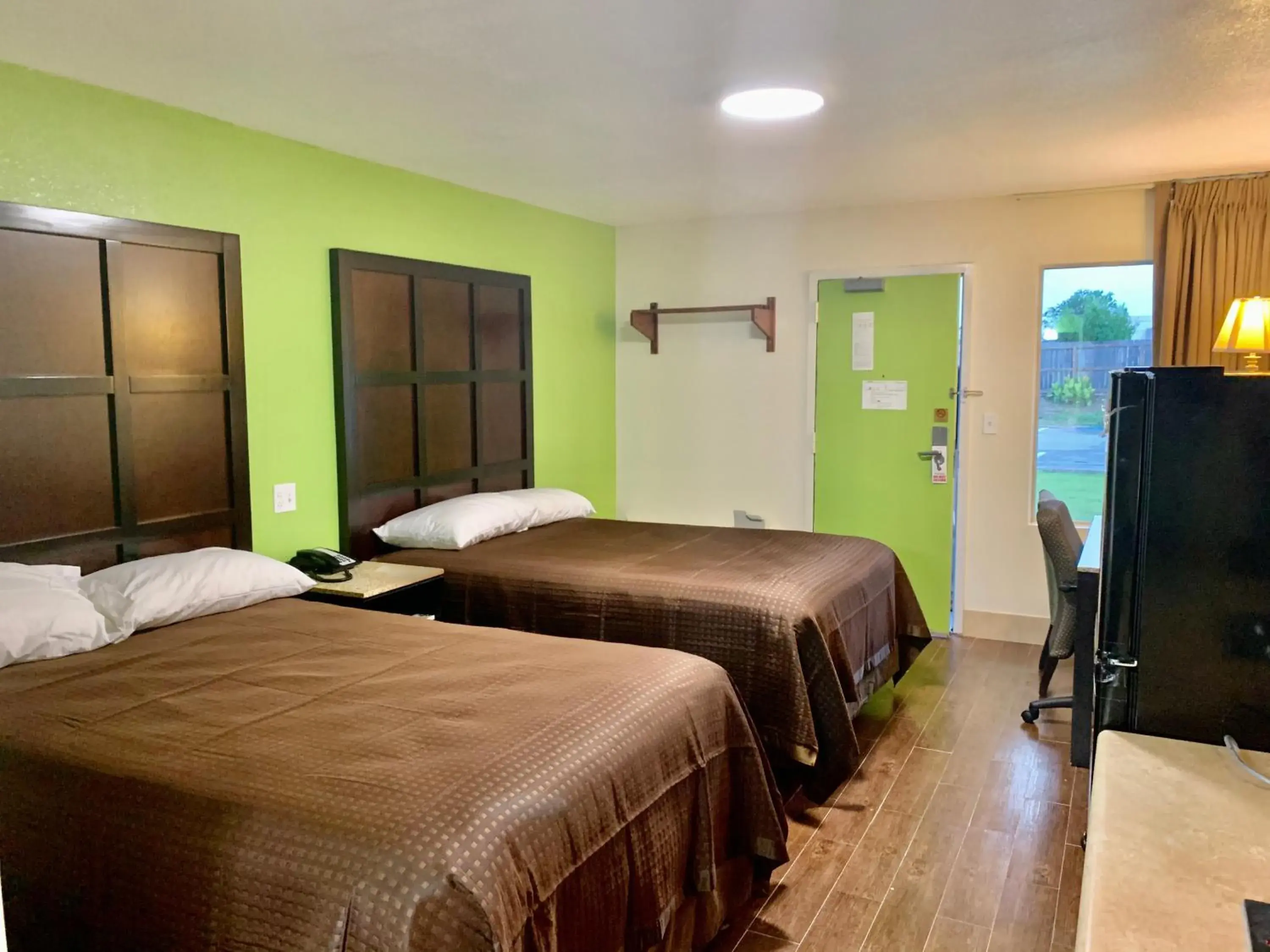 Standard Double Room in Sunrise Extended Stay Hotel Standard Double Room in Sunrise Extended Stay Hotel