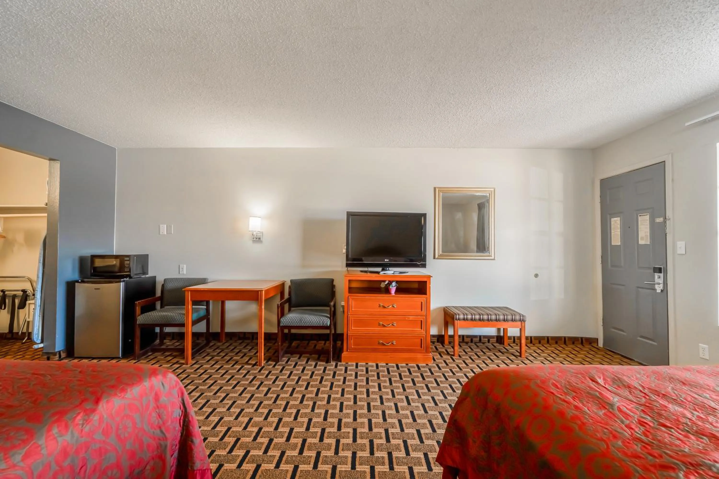 Bedroom in Lone Star Inn by OYO Vernon Texas Hwy 287