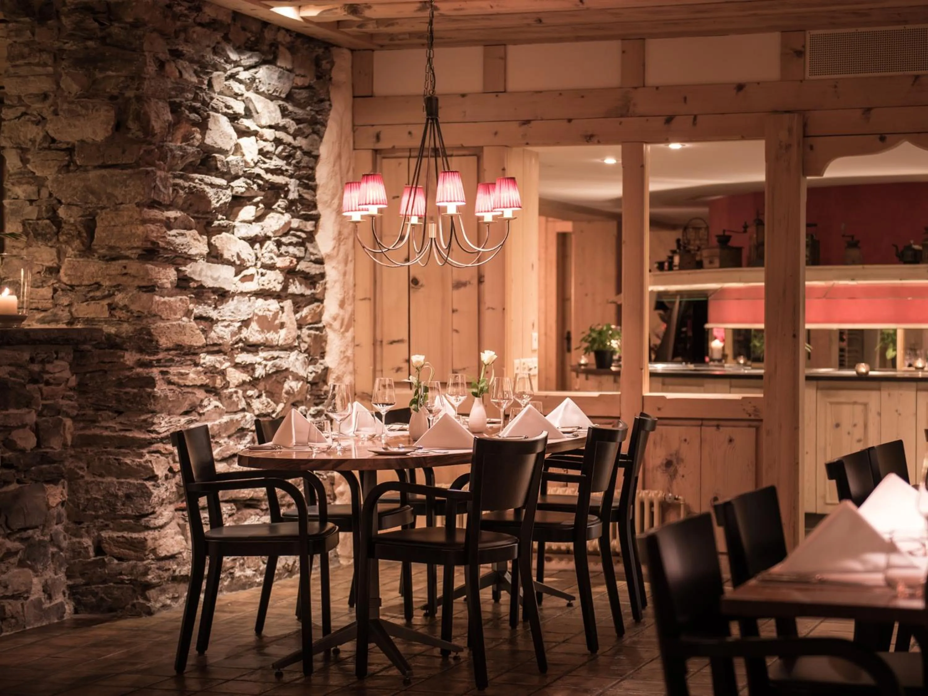 Restaurant/places to eat in Hotel Interlaken