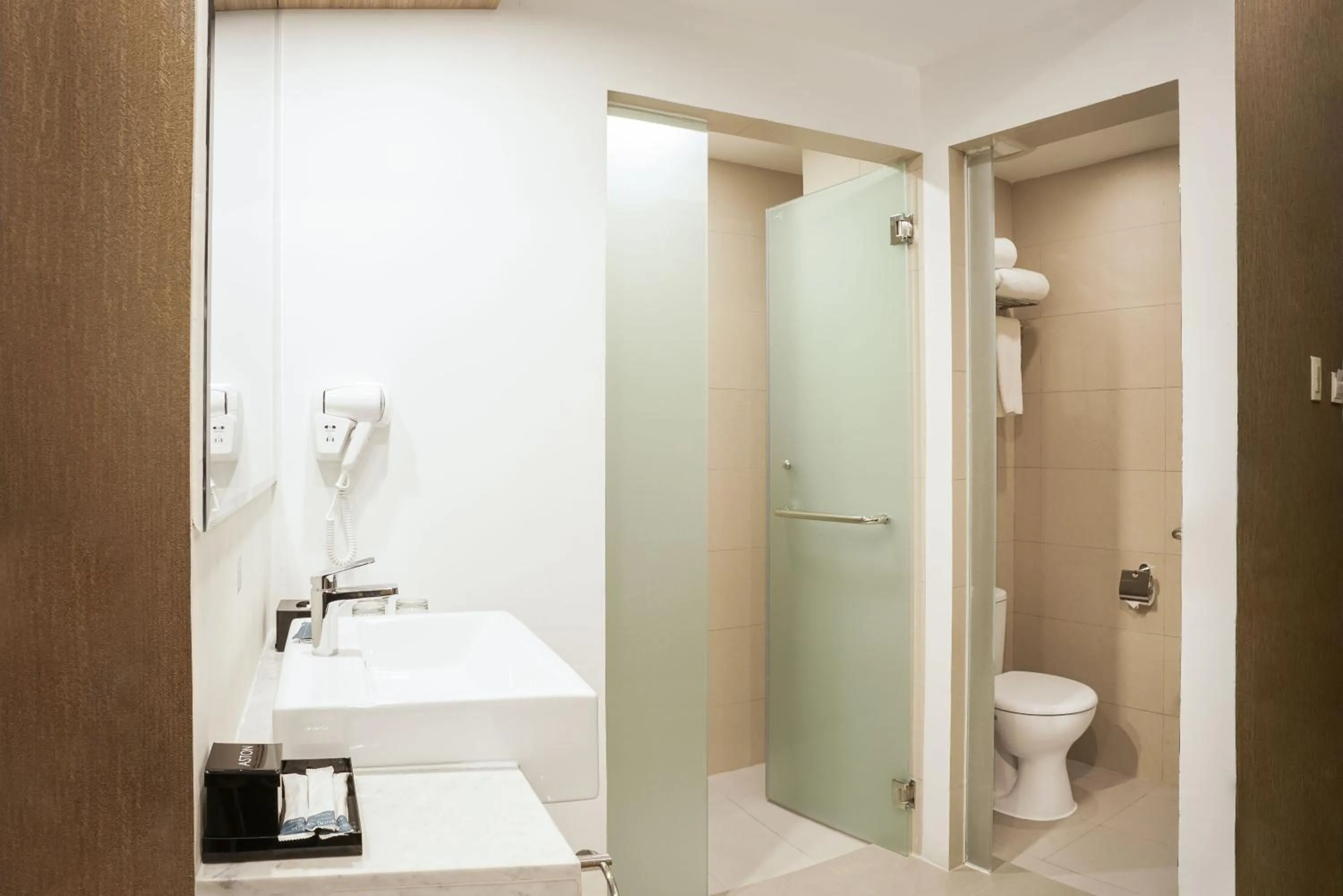Bathroom in Aston Kemayoran City Hotel