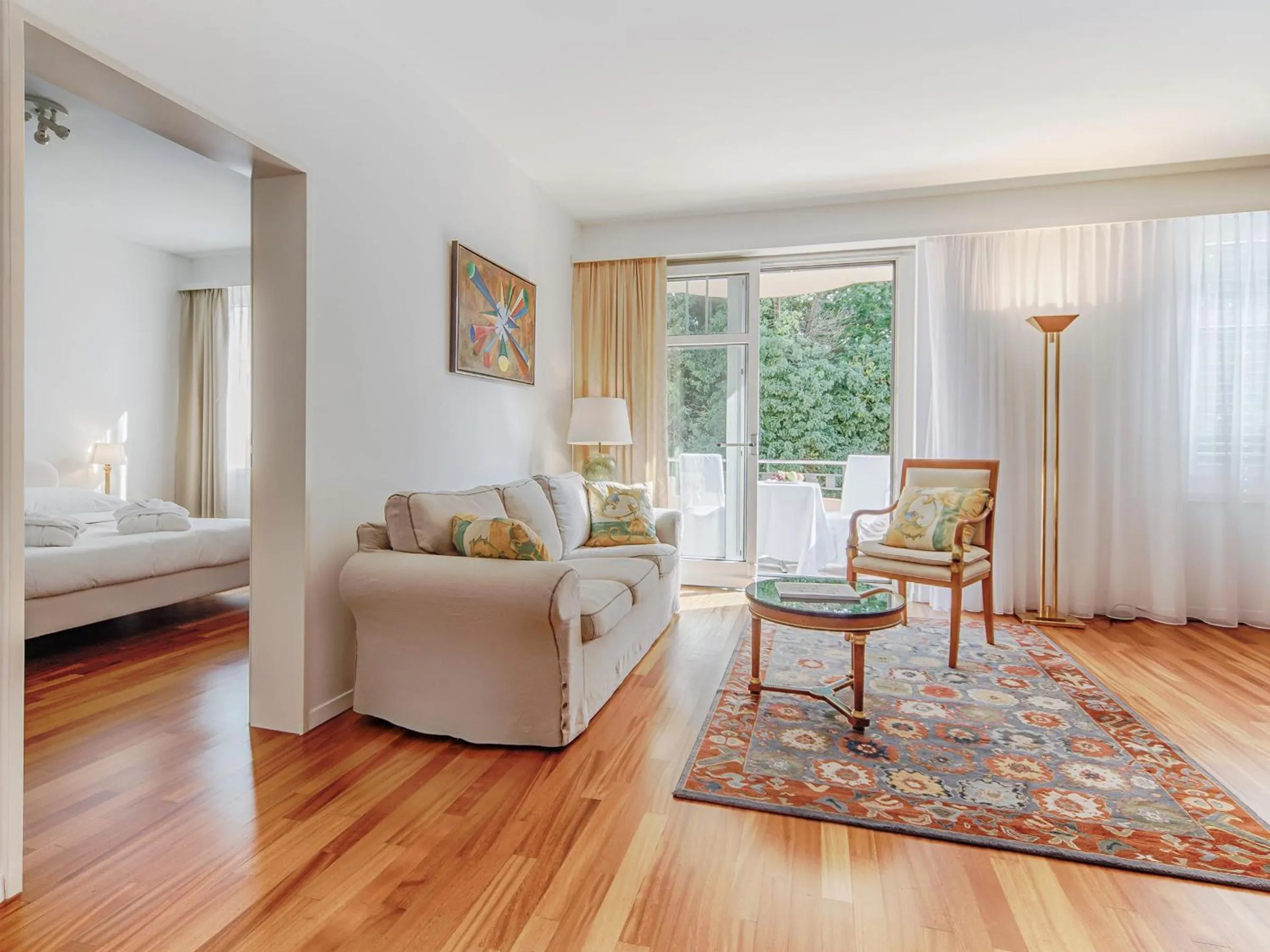 Living room, Bed in Villa Sassa