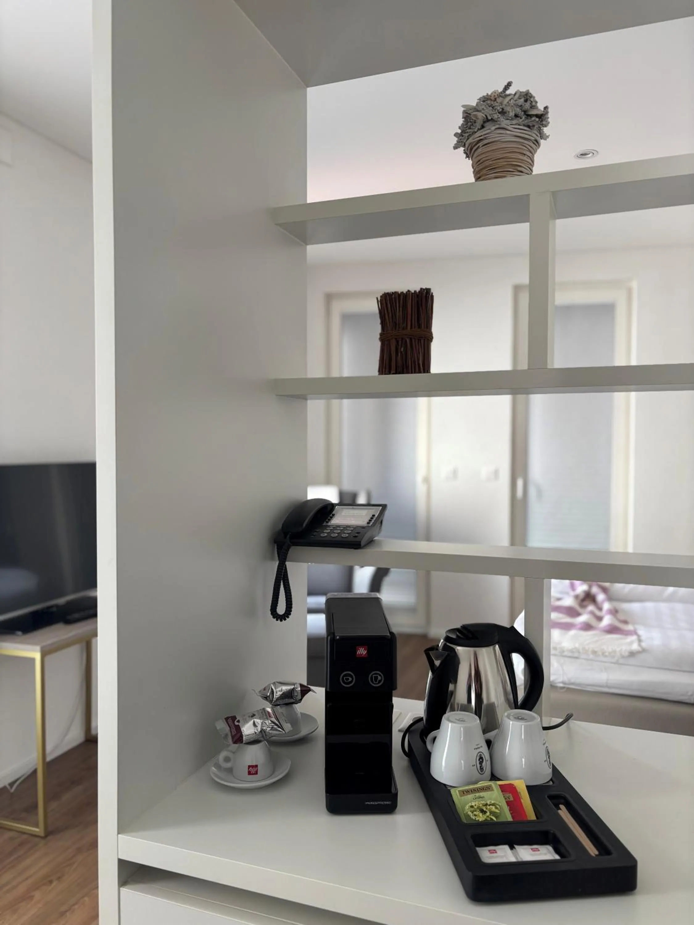 Bedroom in Hôtel de l'Ecluse