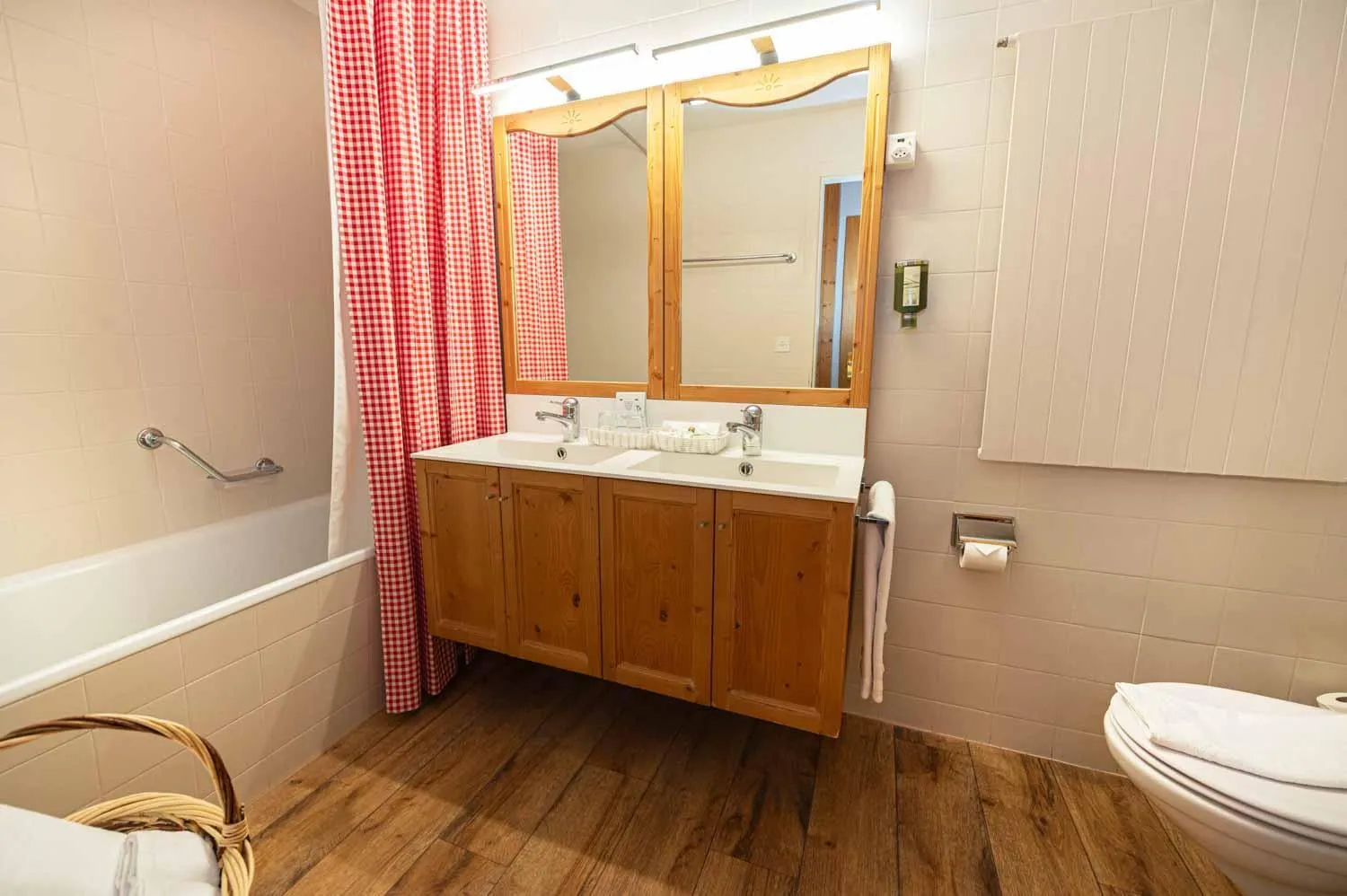 Toilet in Hotel Bernerhof Grindelwald