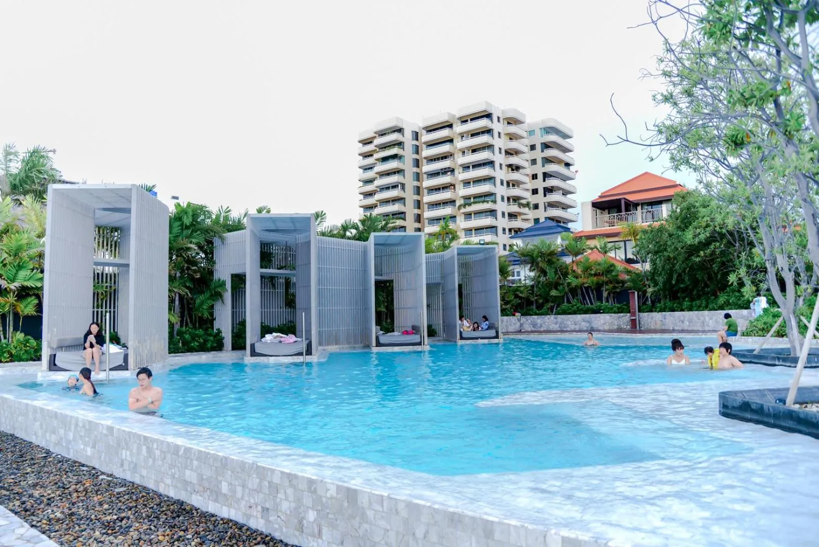 Swimming pool in Veranda Residence Pattaya Nice Monthly rate available now
