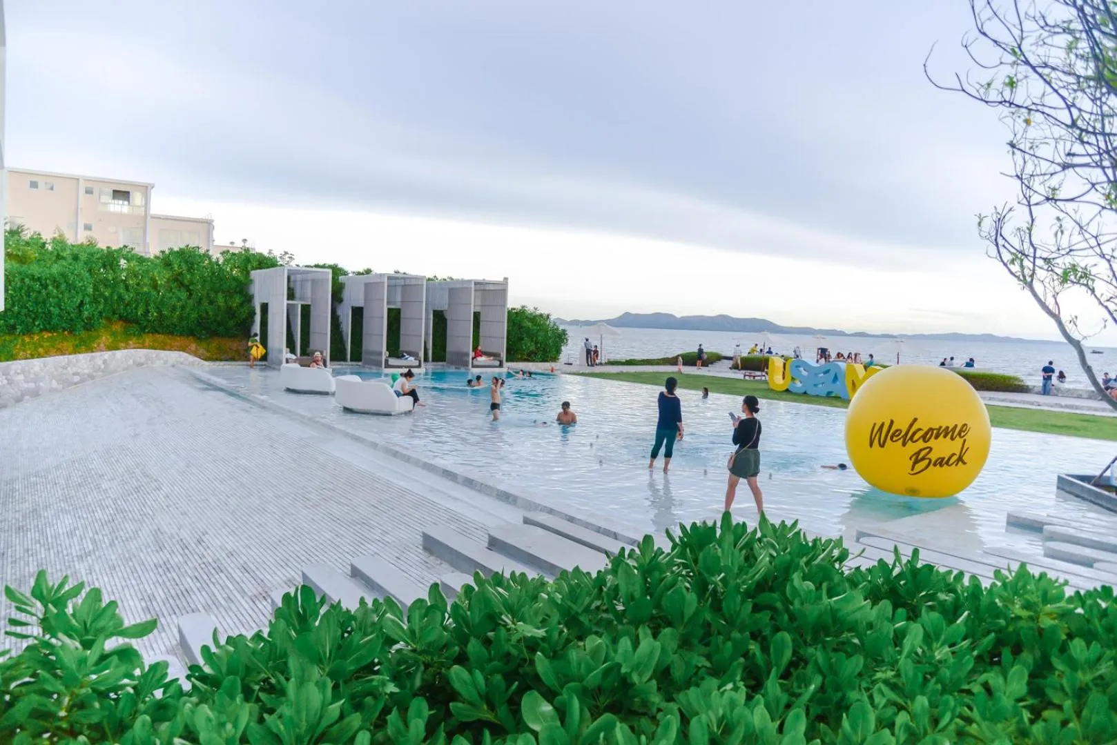 Swimming pool in Veranda Residence Pattaya Nice Monthly rate available now