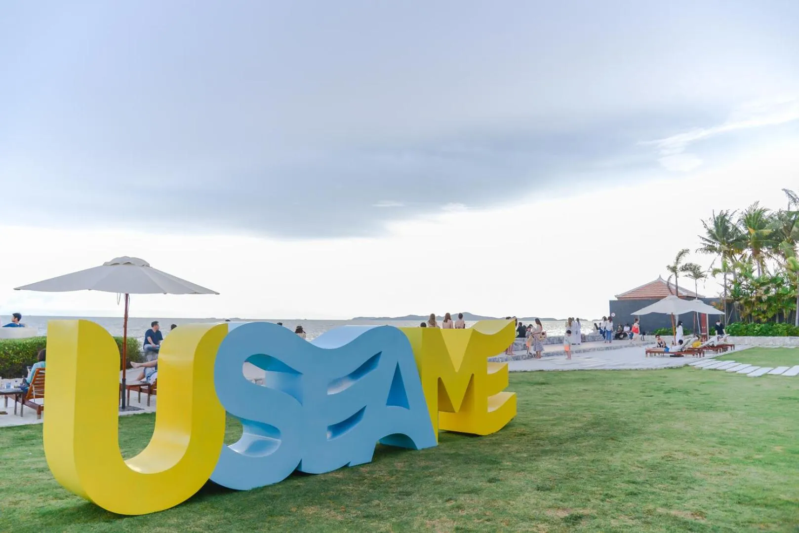 Staff in Veranda Residence Pattaya Nice Monthly rate available now