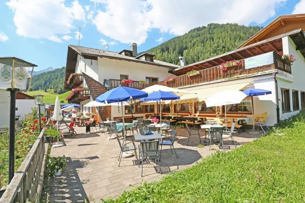 Gasthof Albergo Neuwirt Gasthof Albergo Neuwirt